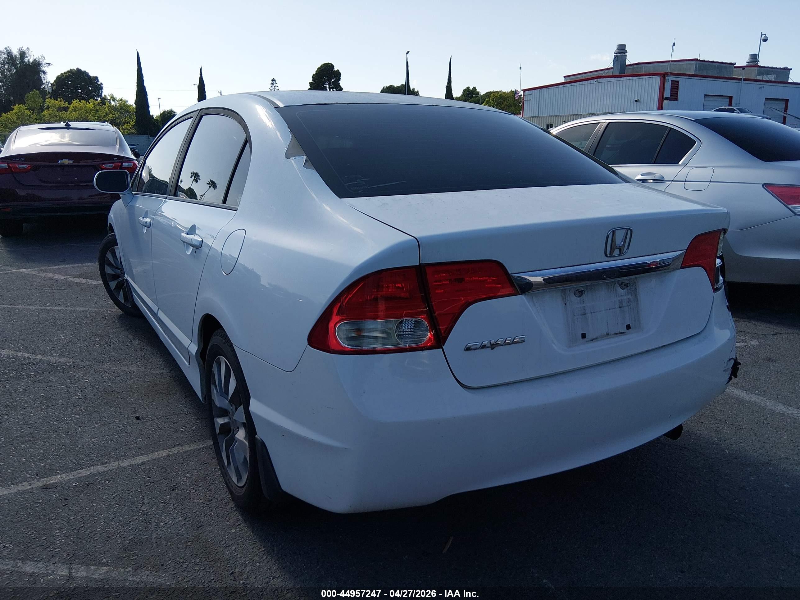 HONDA CIVIC image 3
