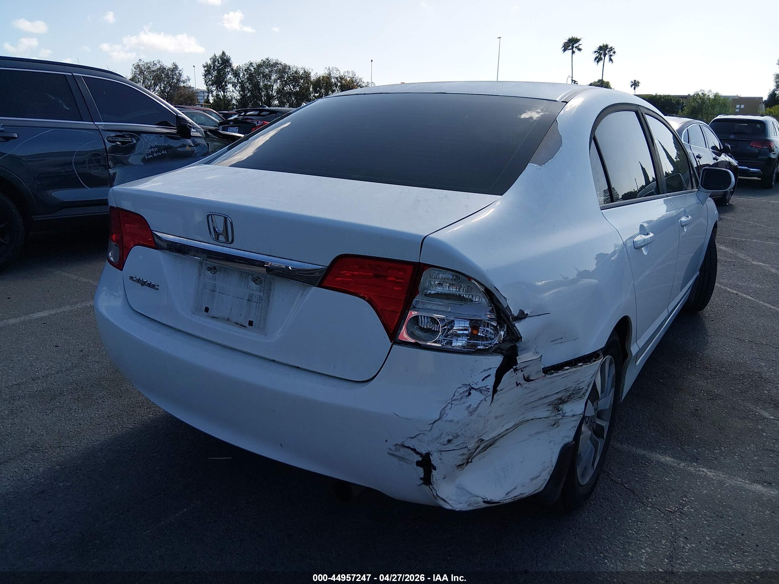 HONDA CIVIC image 4