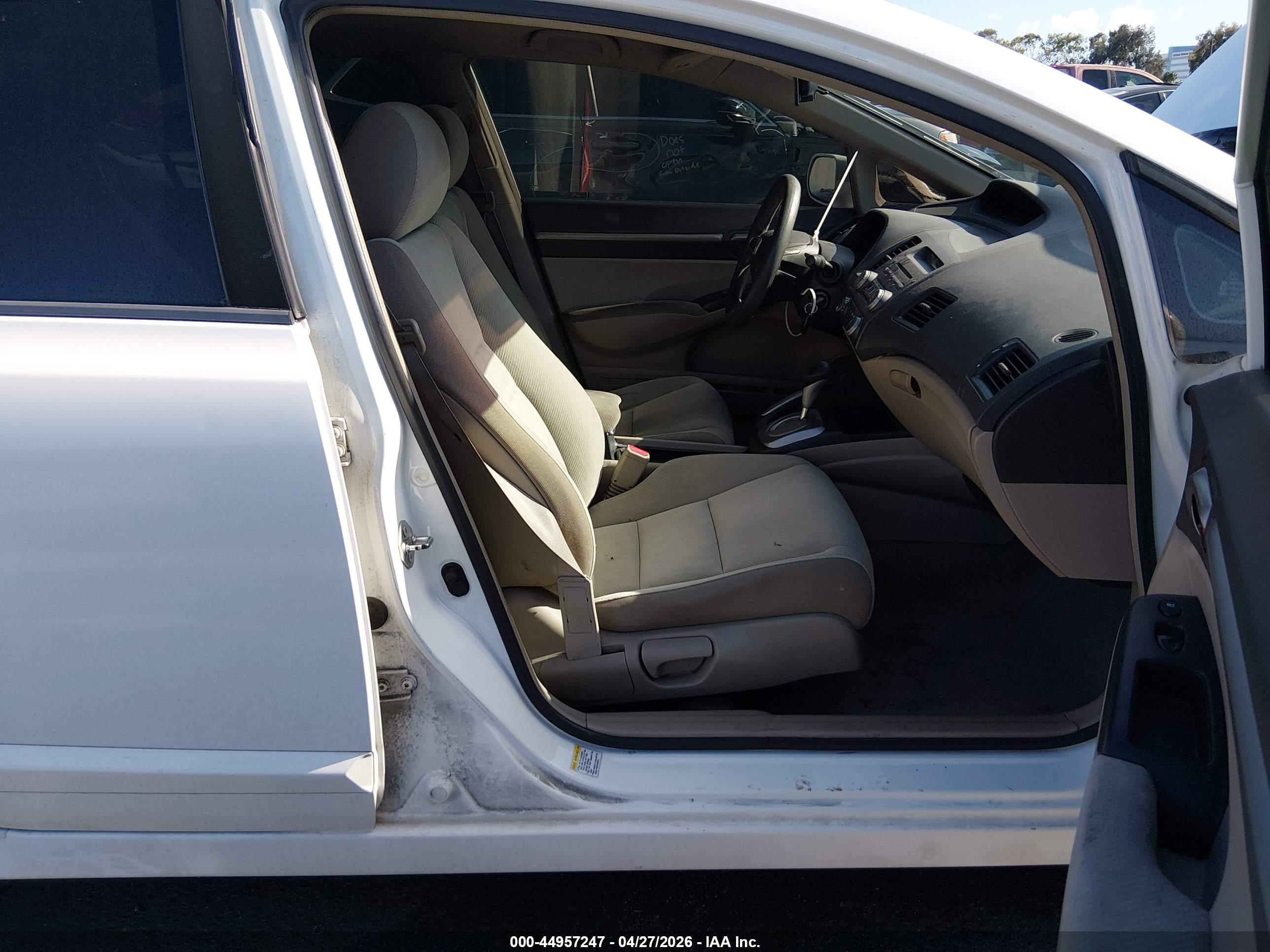 HONDA CIVIC image 5