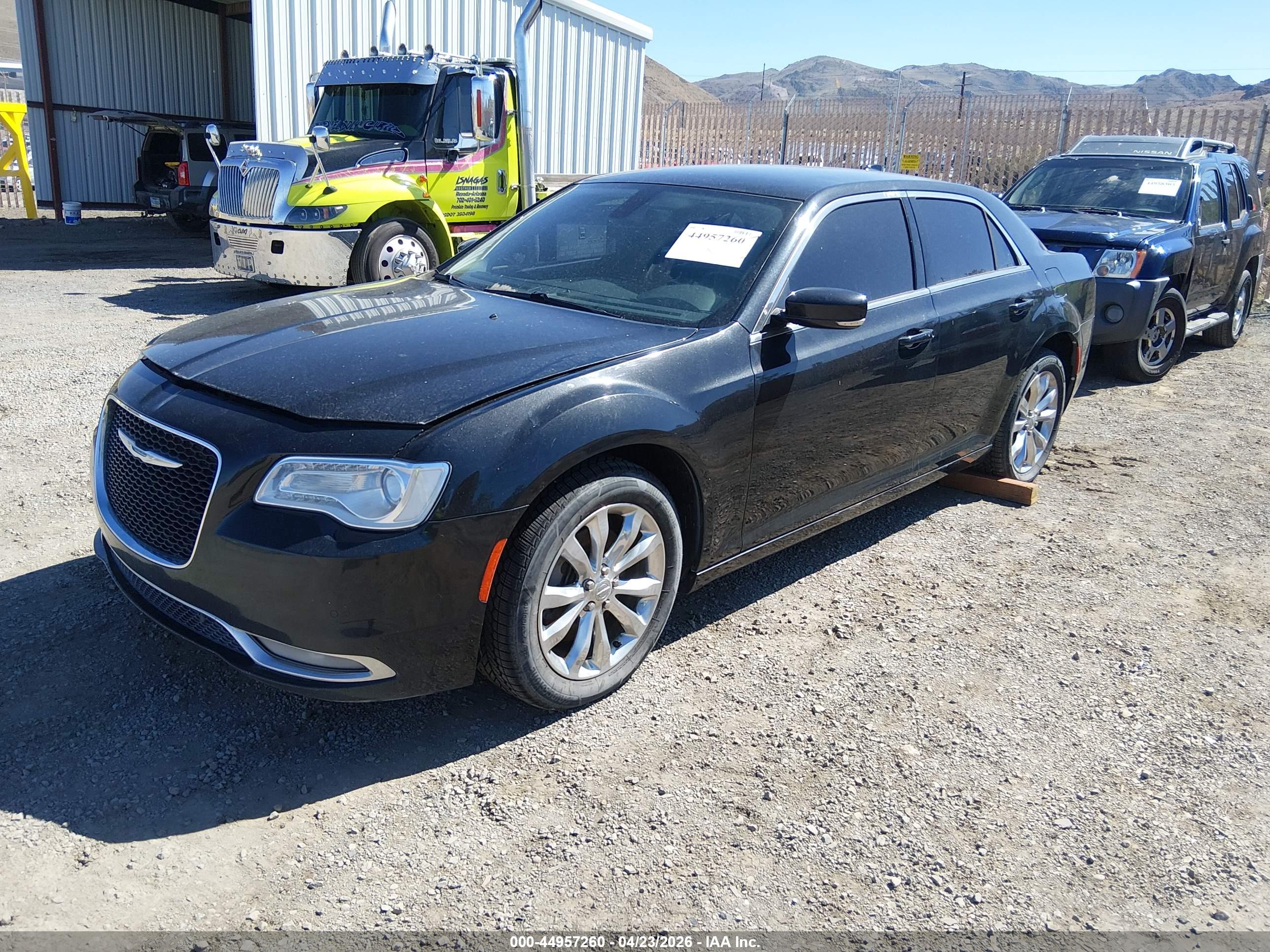 CHRYSLER 300 image 2