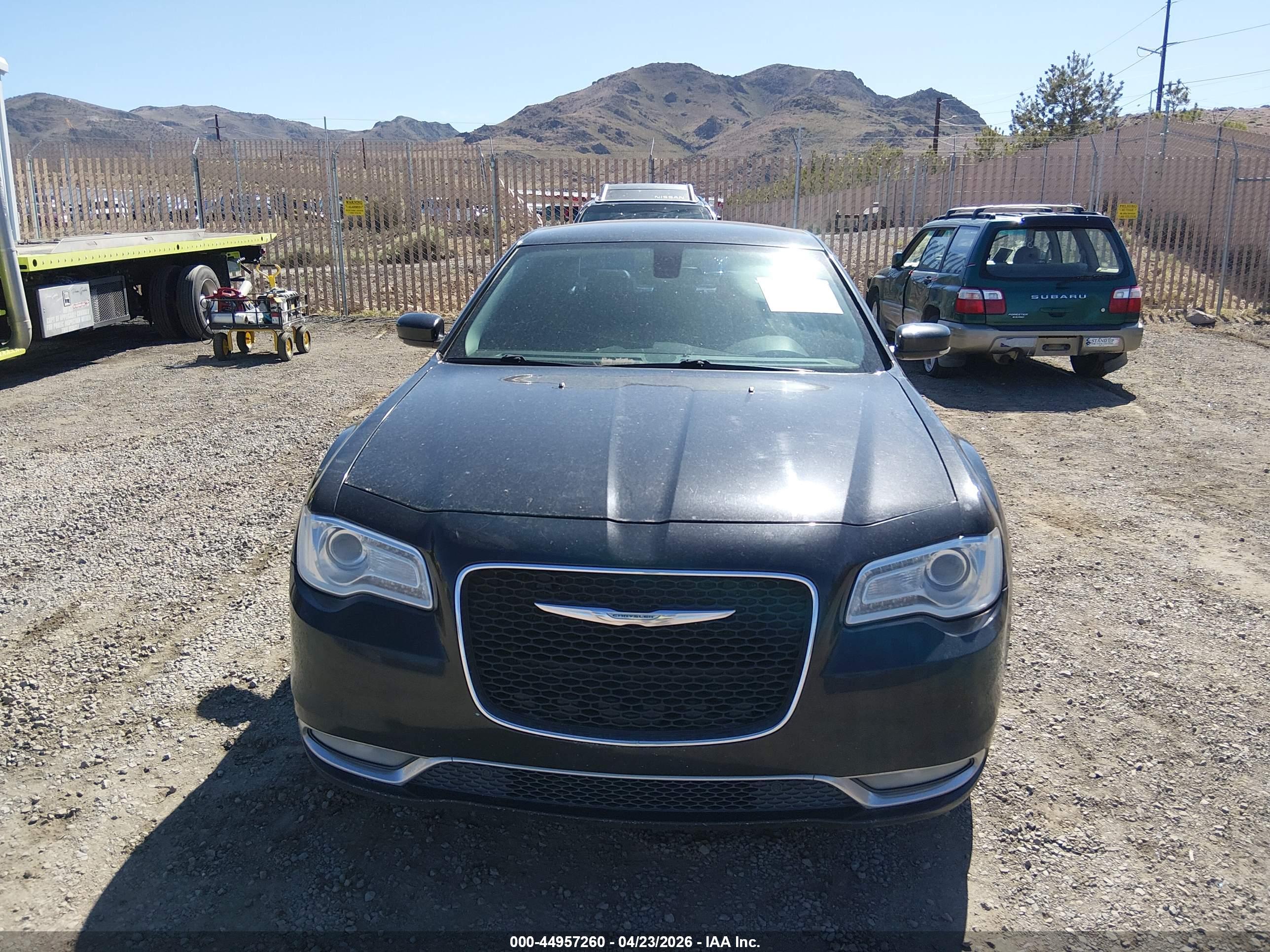 CHRYSLER 300 image 6