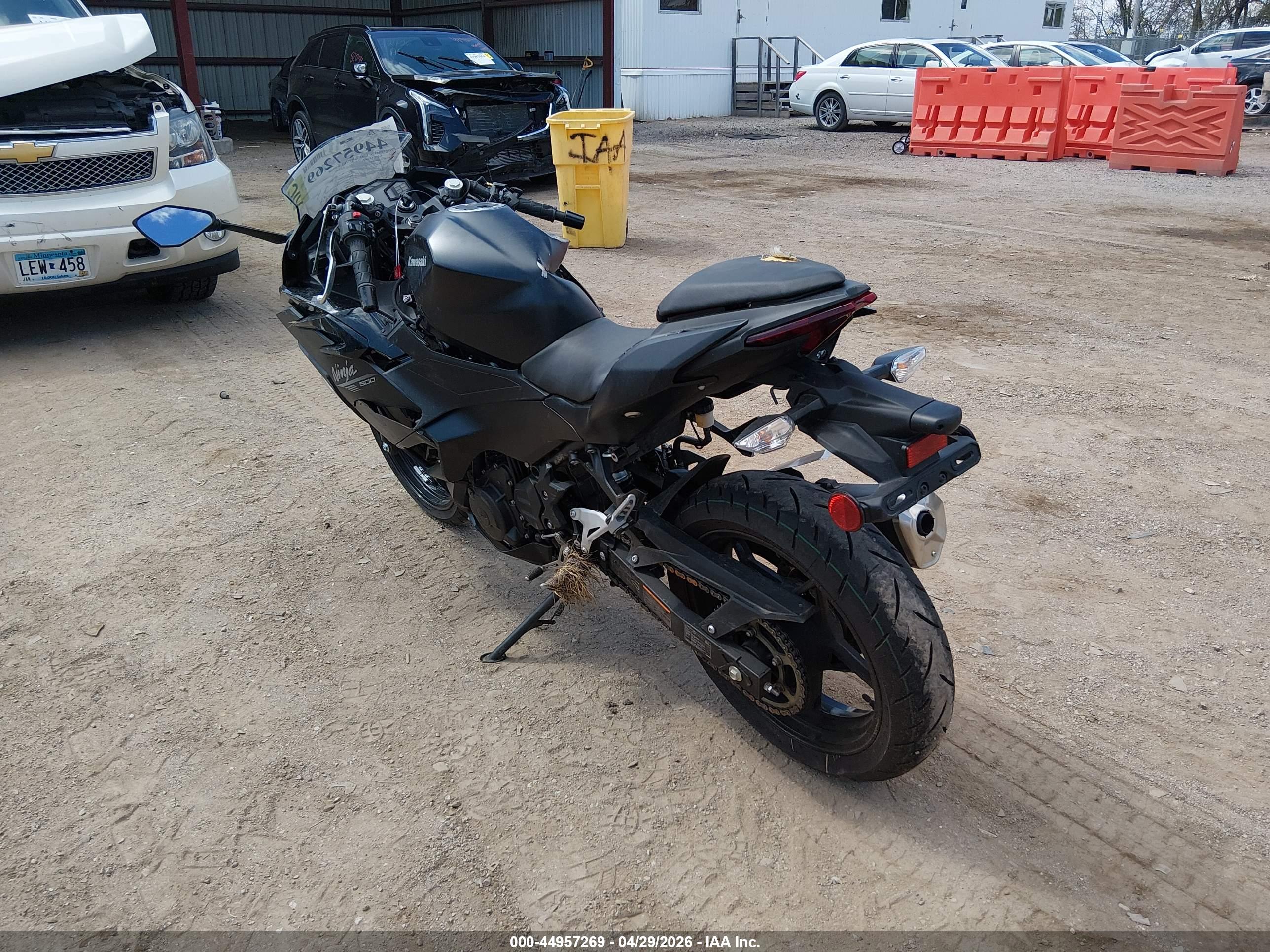 KAWASAKI EX500 image 3