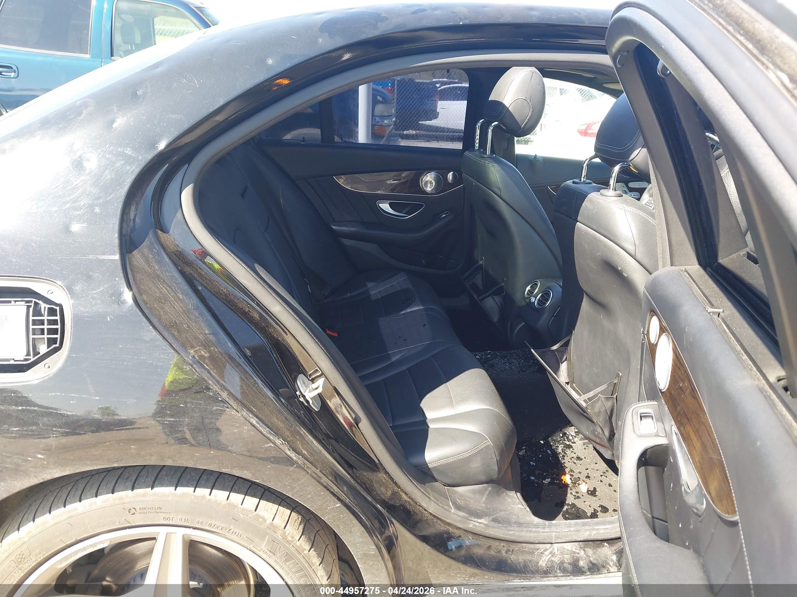 MERCEDES-BENZ C image 8