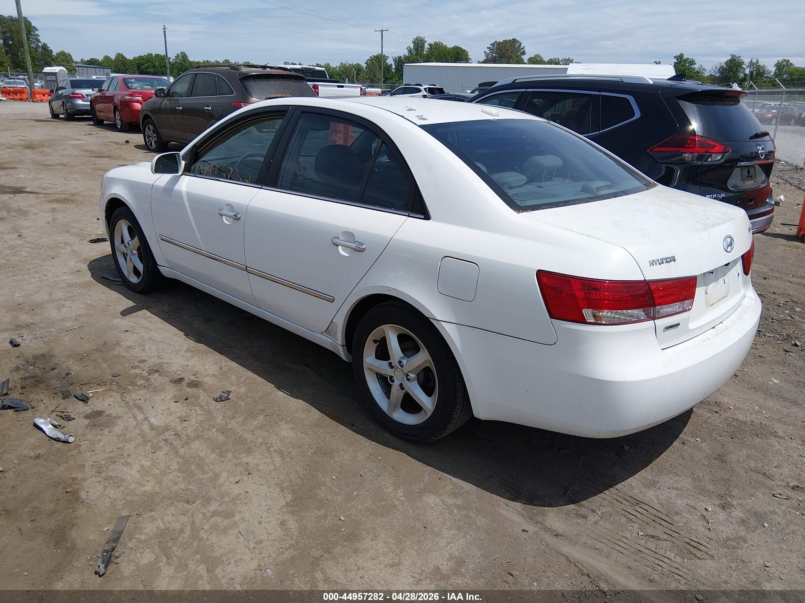 HYUNDAI SONATA image 3