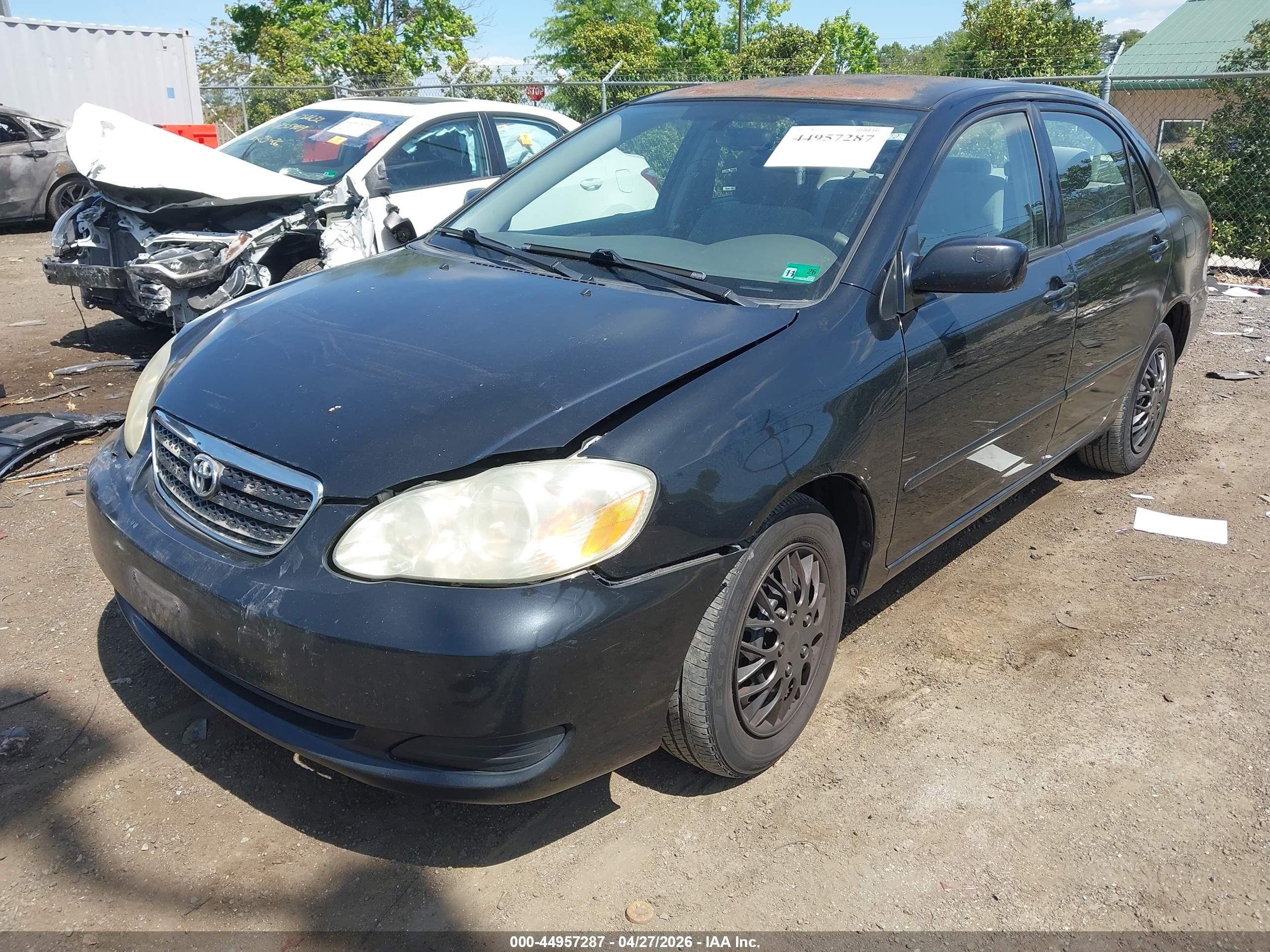 TOYOTA COROLLA image 2