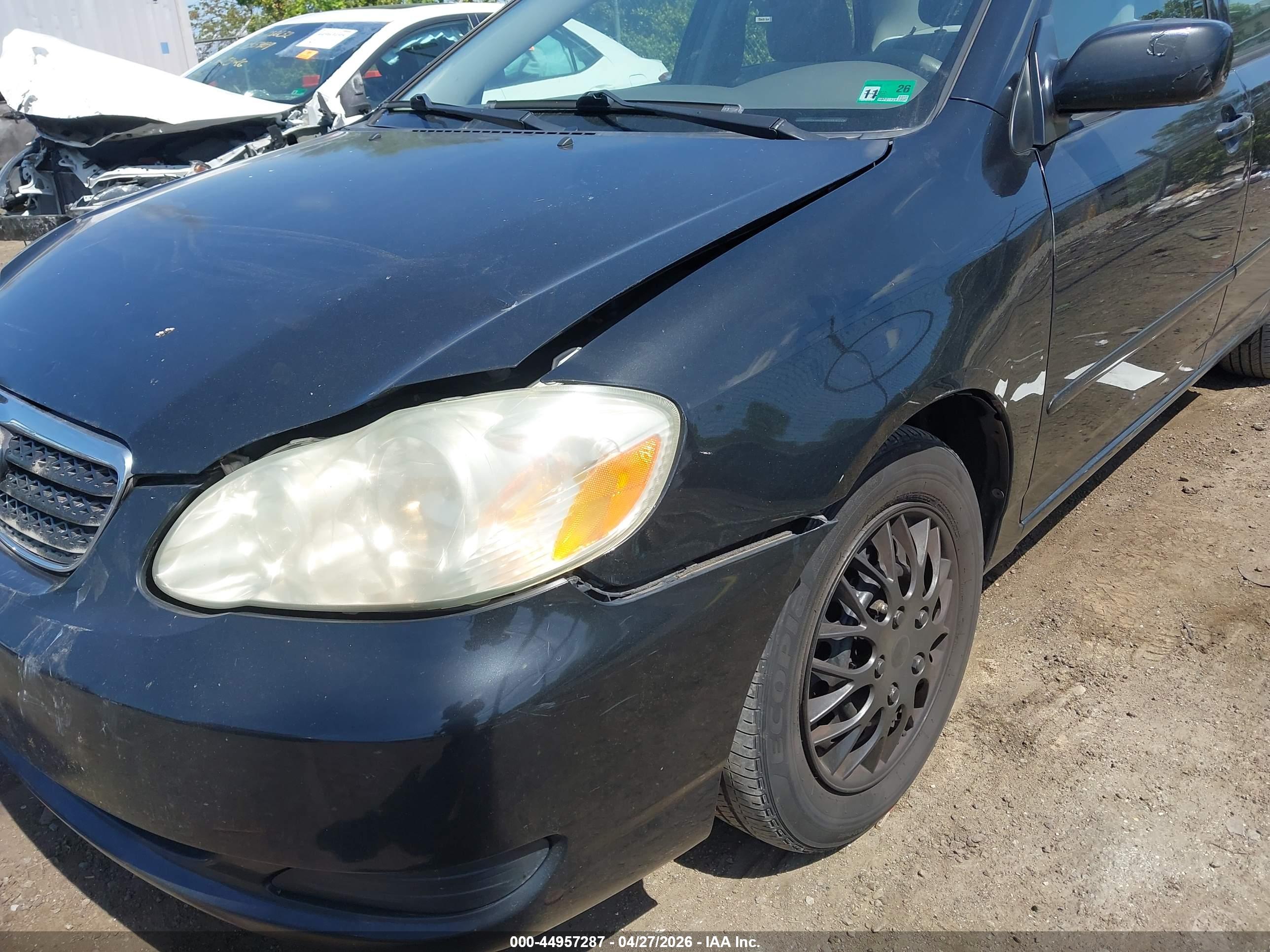 TOYOTA COROLLA image 6