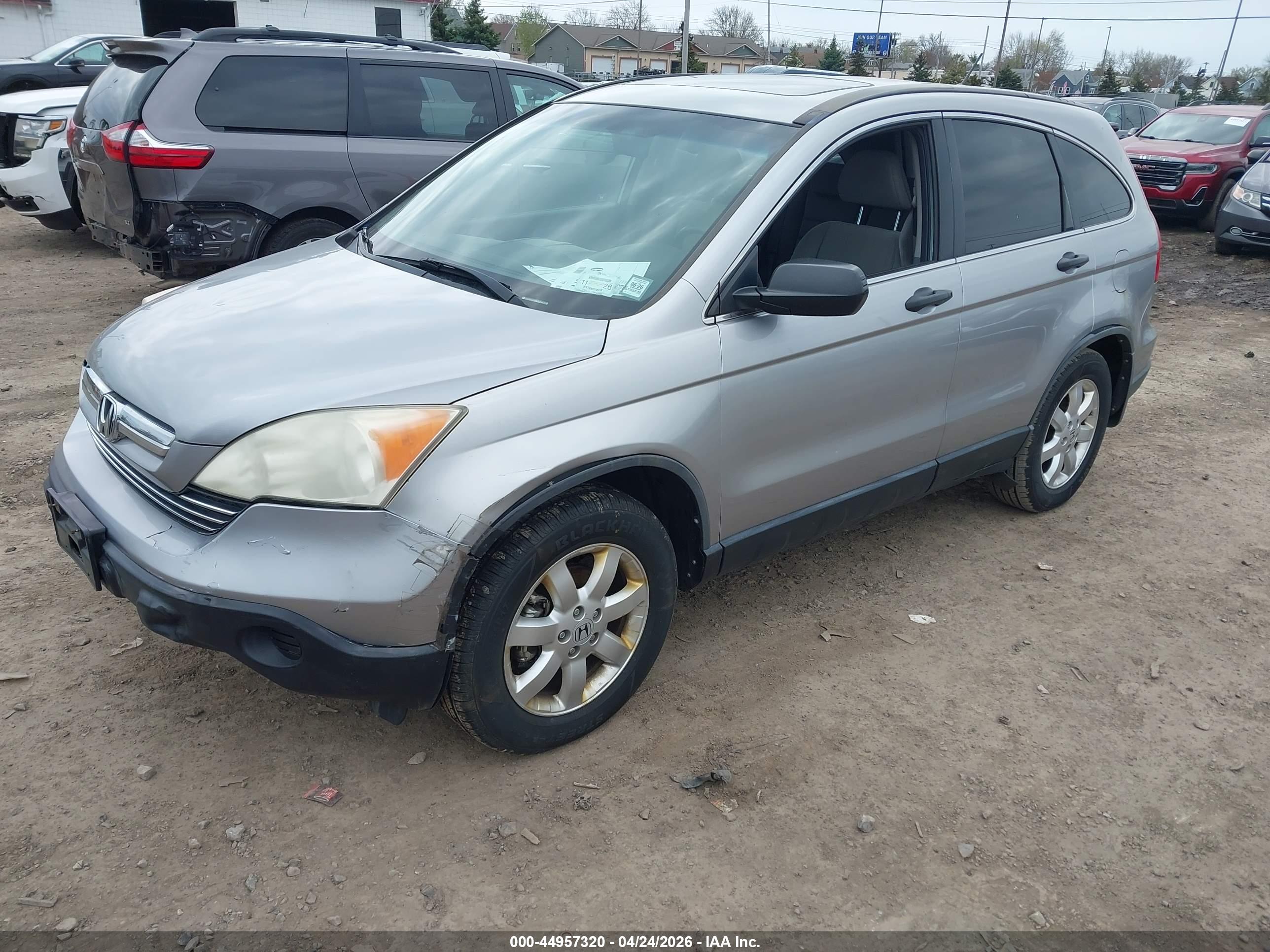 HONDA CR-V image 2