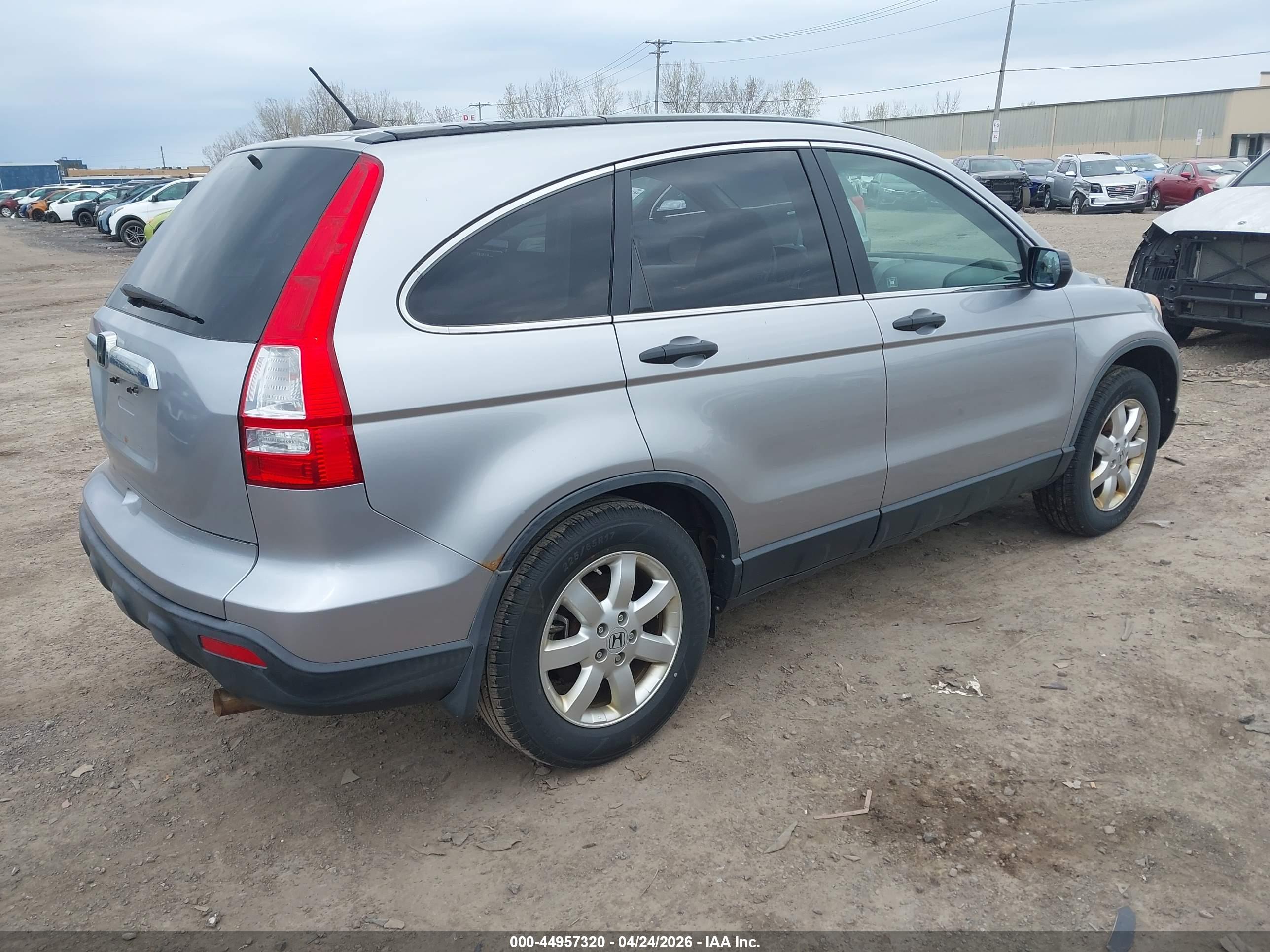 HONDA CR-V image 4