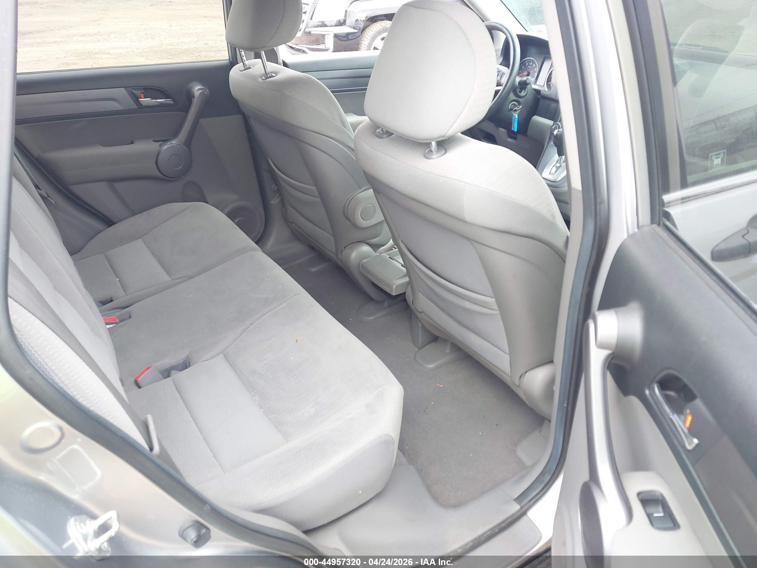 HONDA CR-V image 8