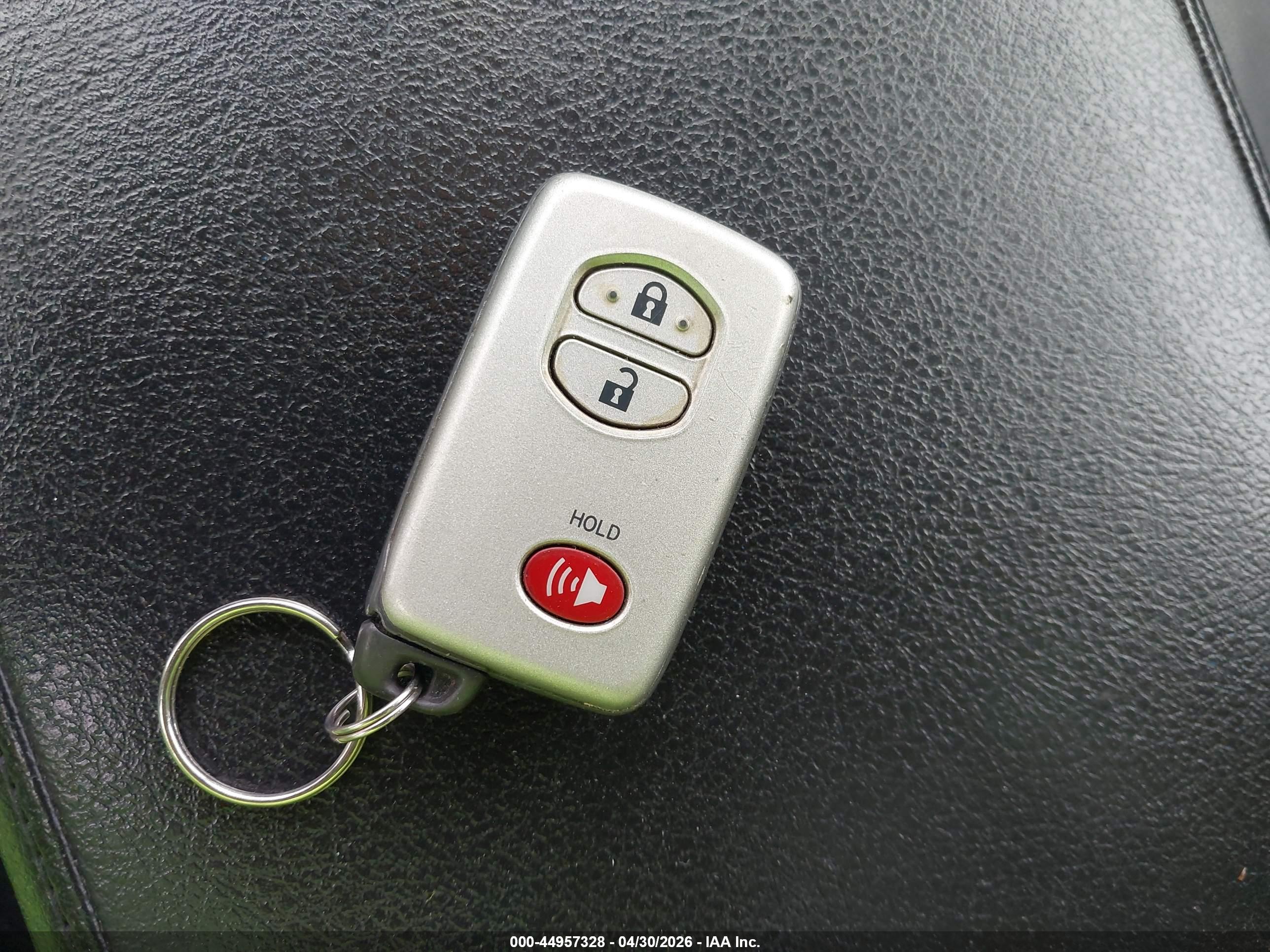 TOYOTA 4RUNNER image 11