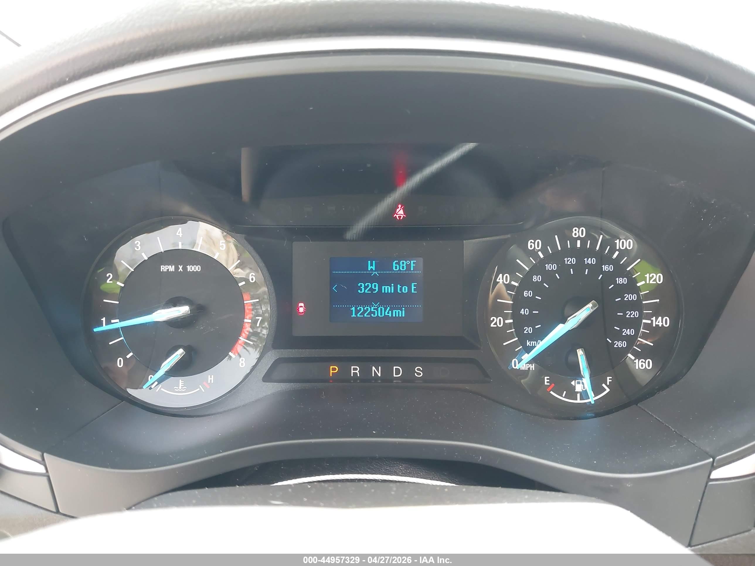 FORD FUSION image 7