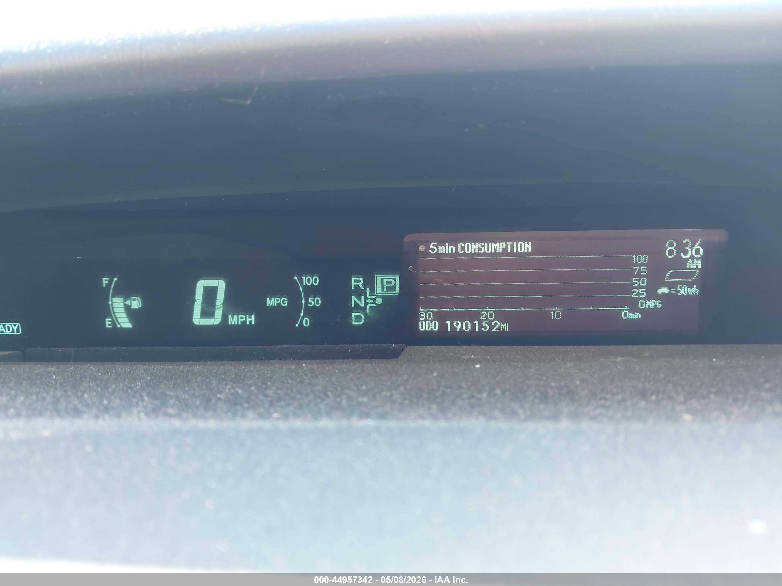 TOYOTA PRIUS image 7