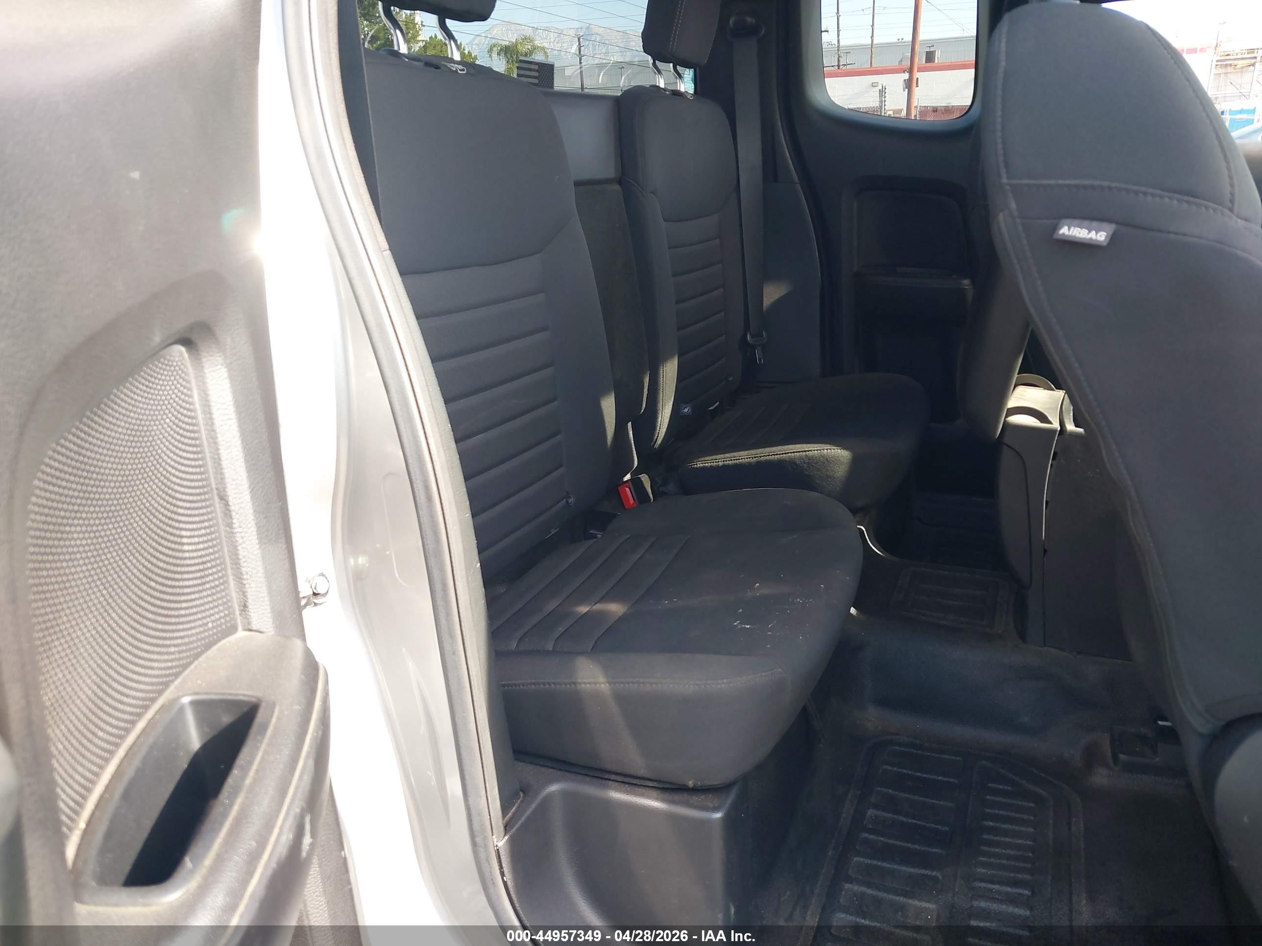 FORD RANGER image 8
