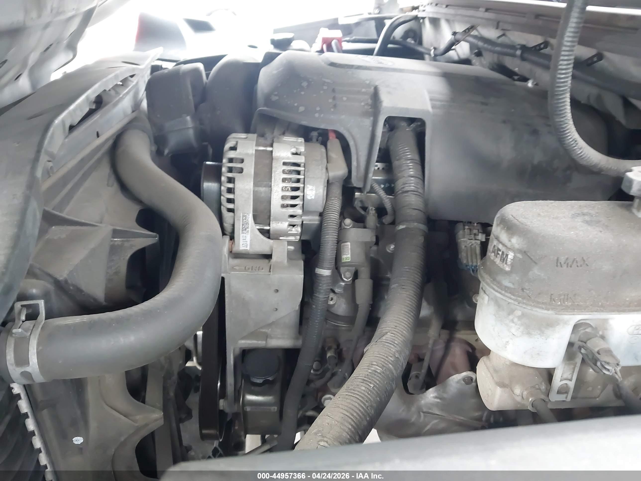 CHEVROLET SILVERADO image 10