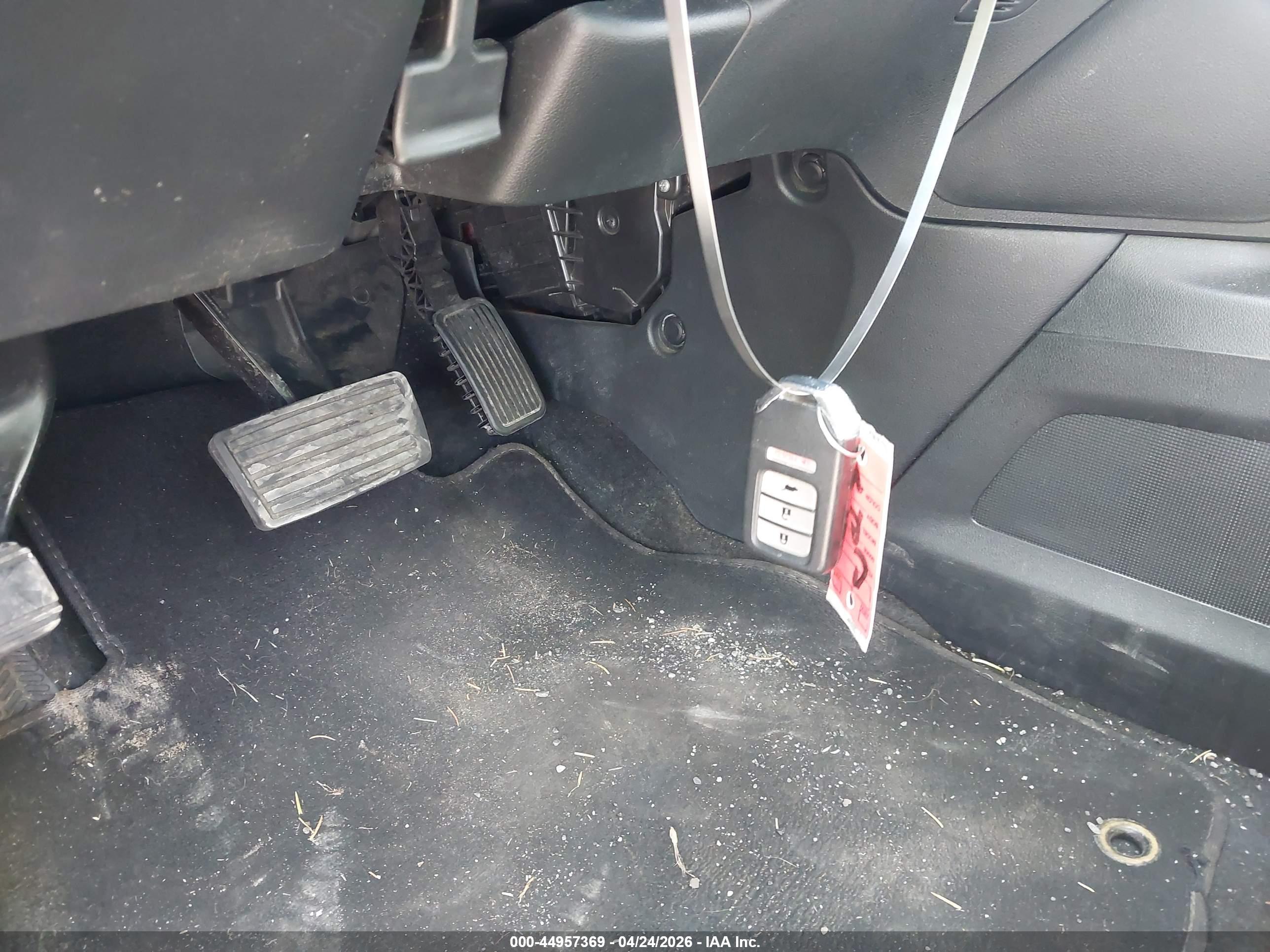 HONDA CR-V image 11