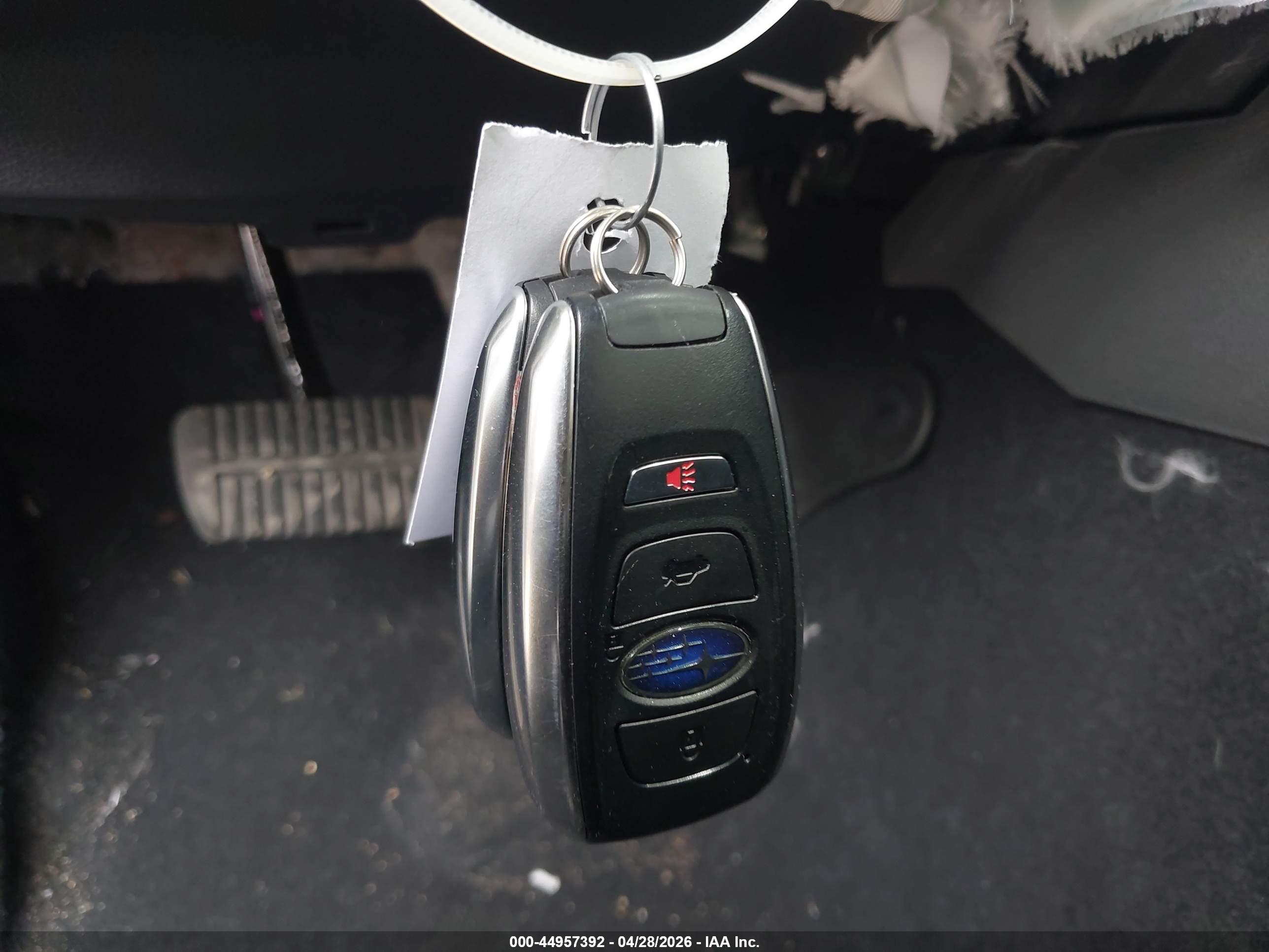 SUBARU OUTBACK image 11
