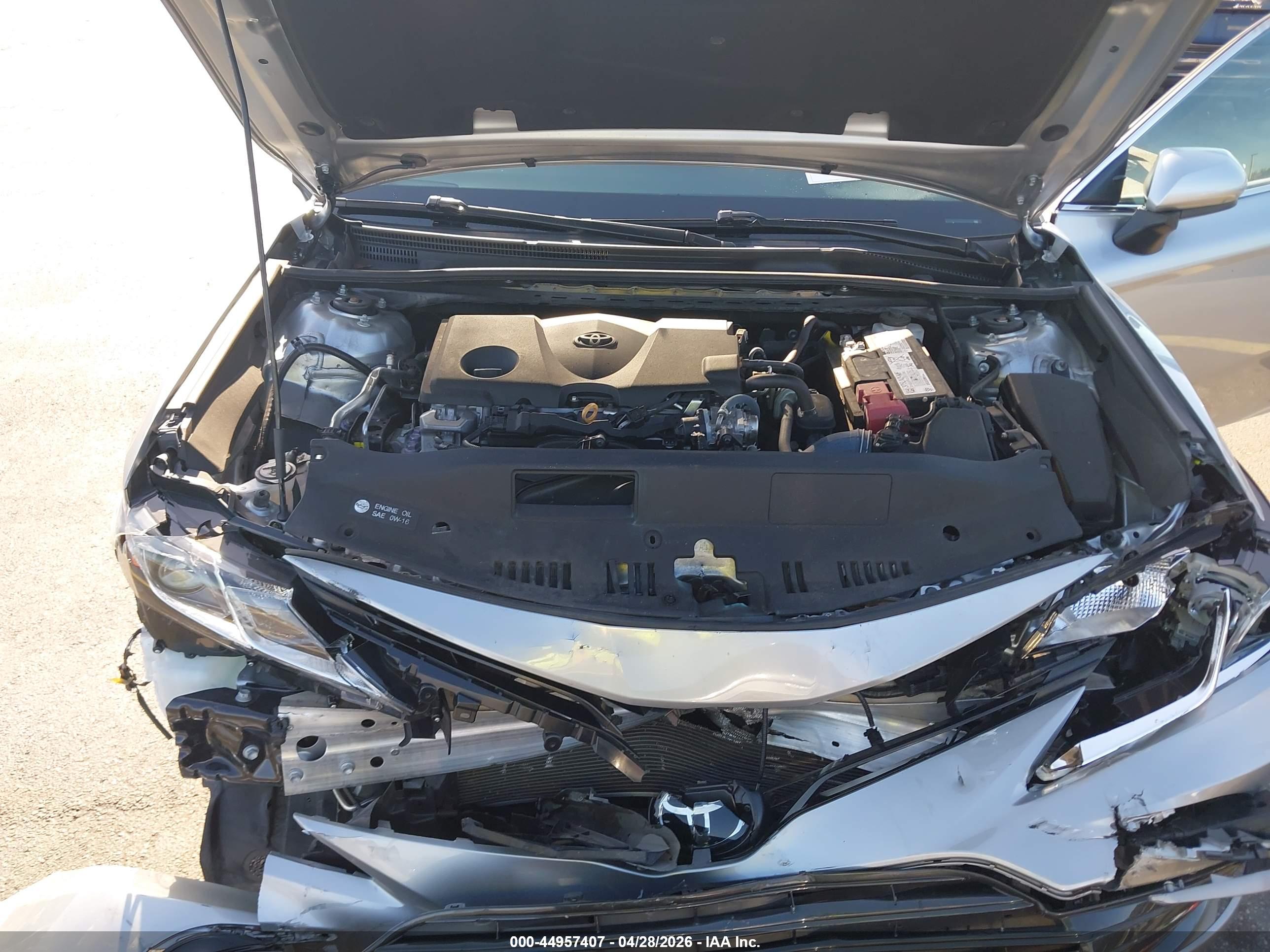 TOYOTA CAMRY image 10