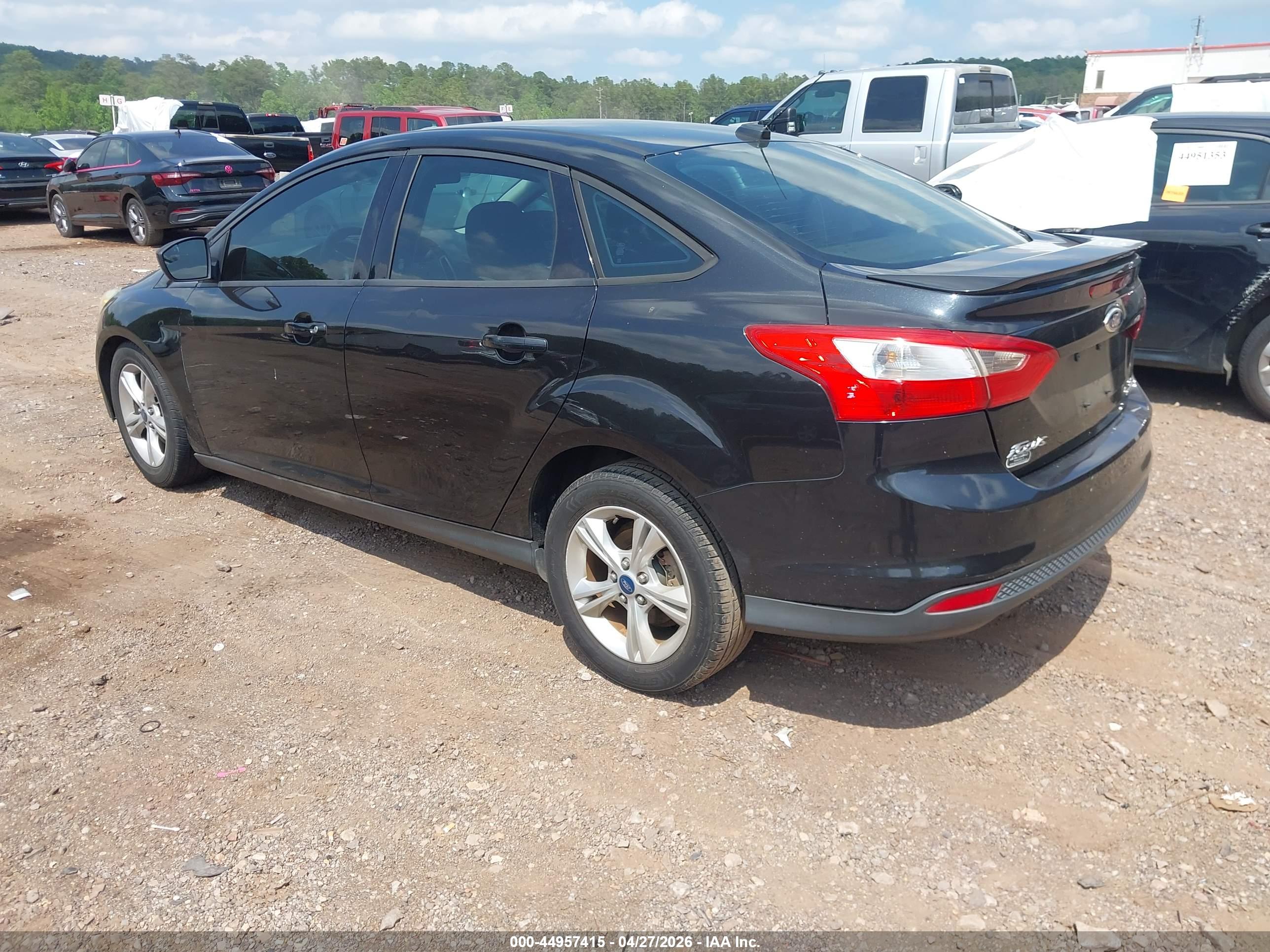 FORD FOCUS image 3