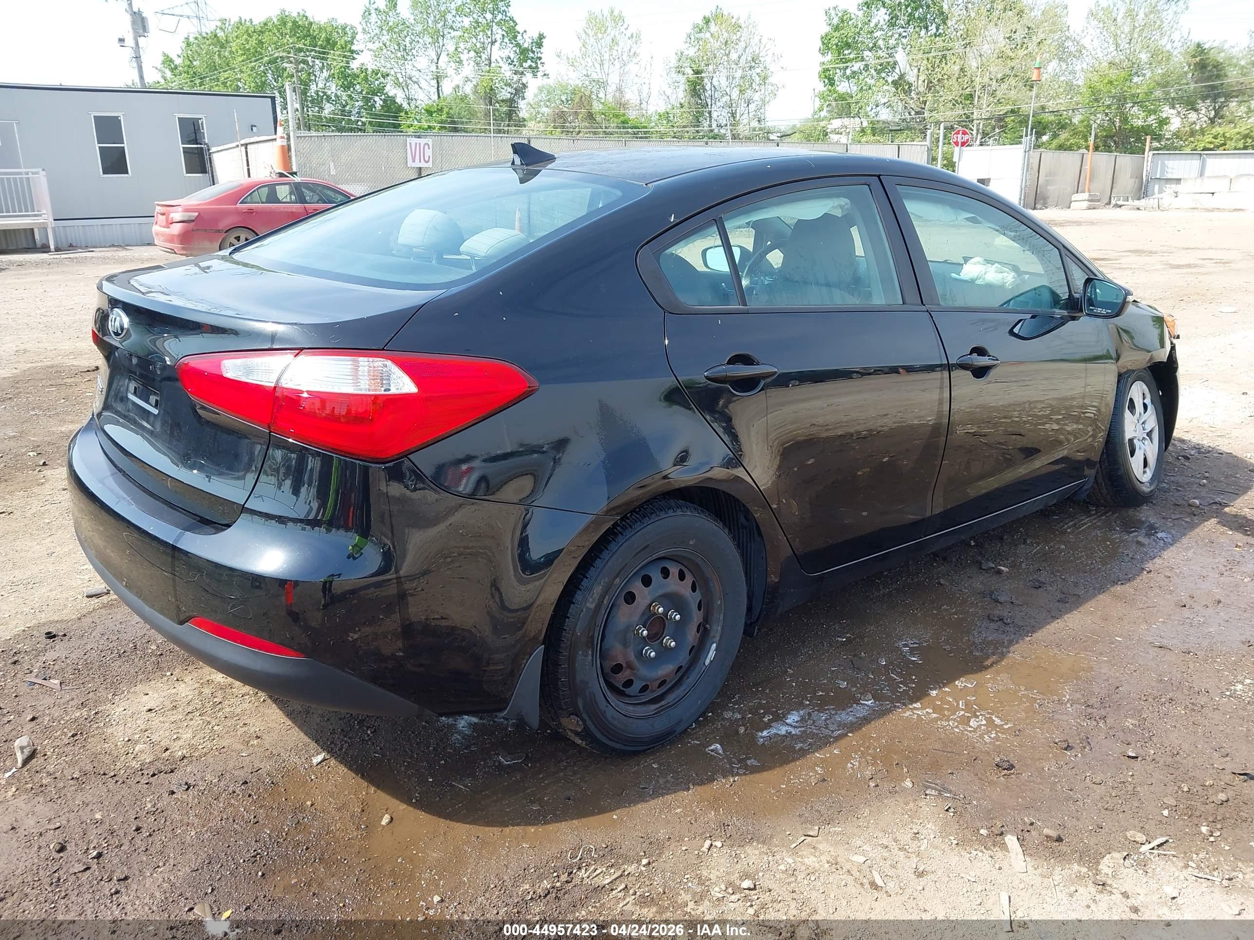 KIA FORTE image 4
