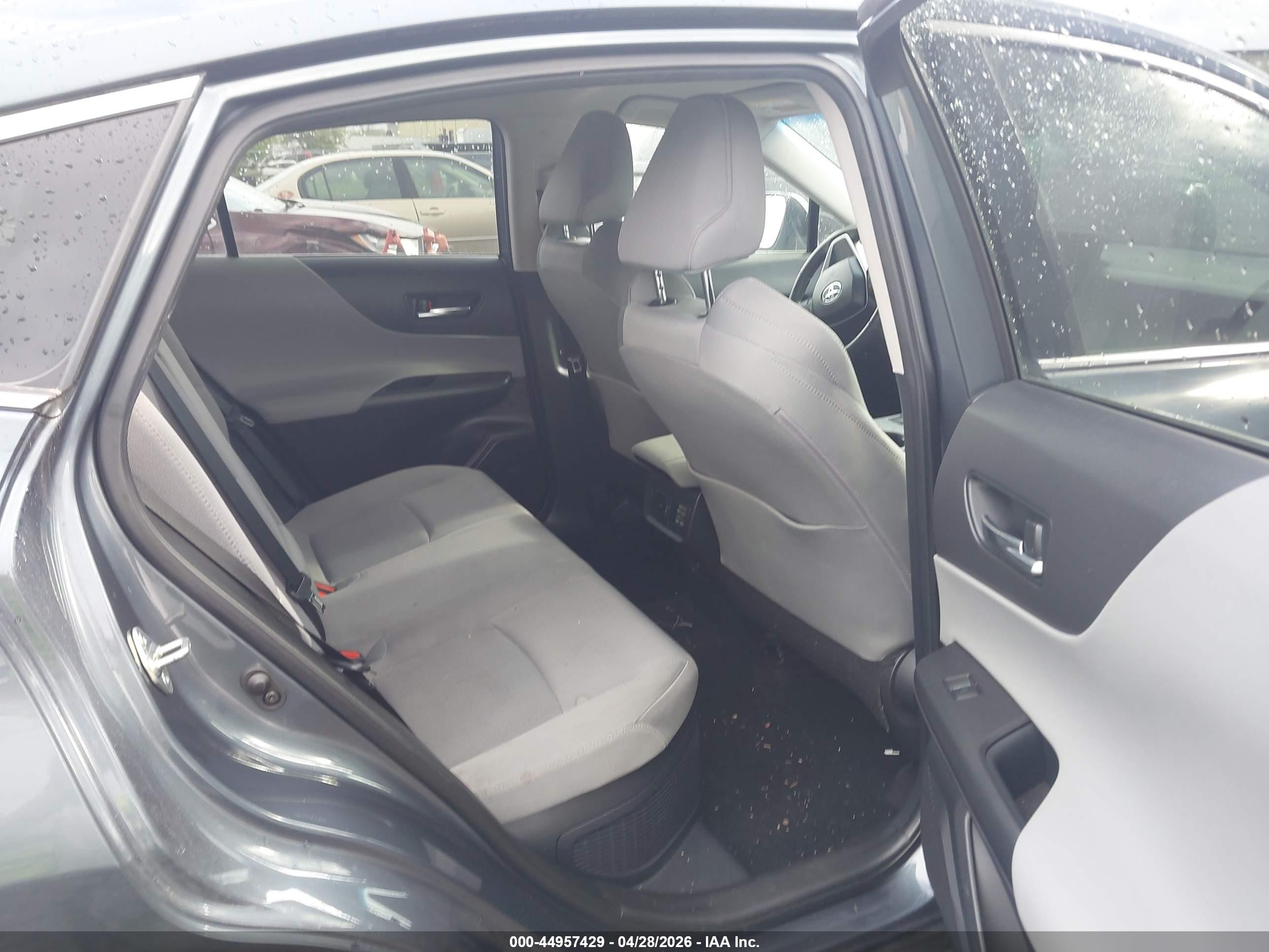 TOYOTA VENZA image 8