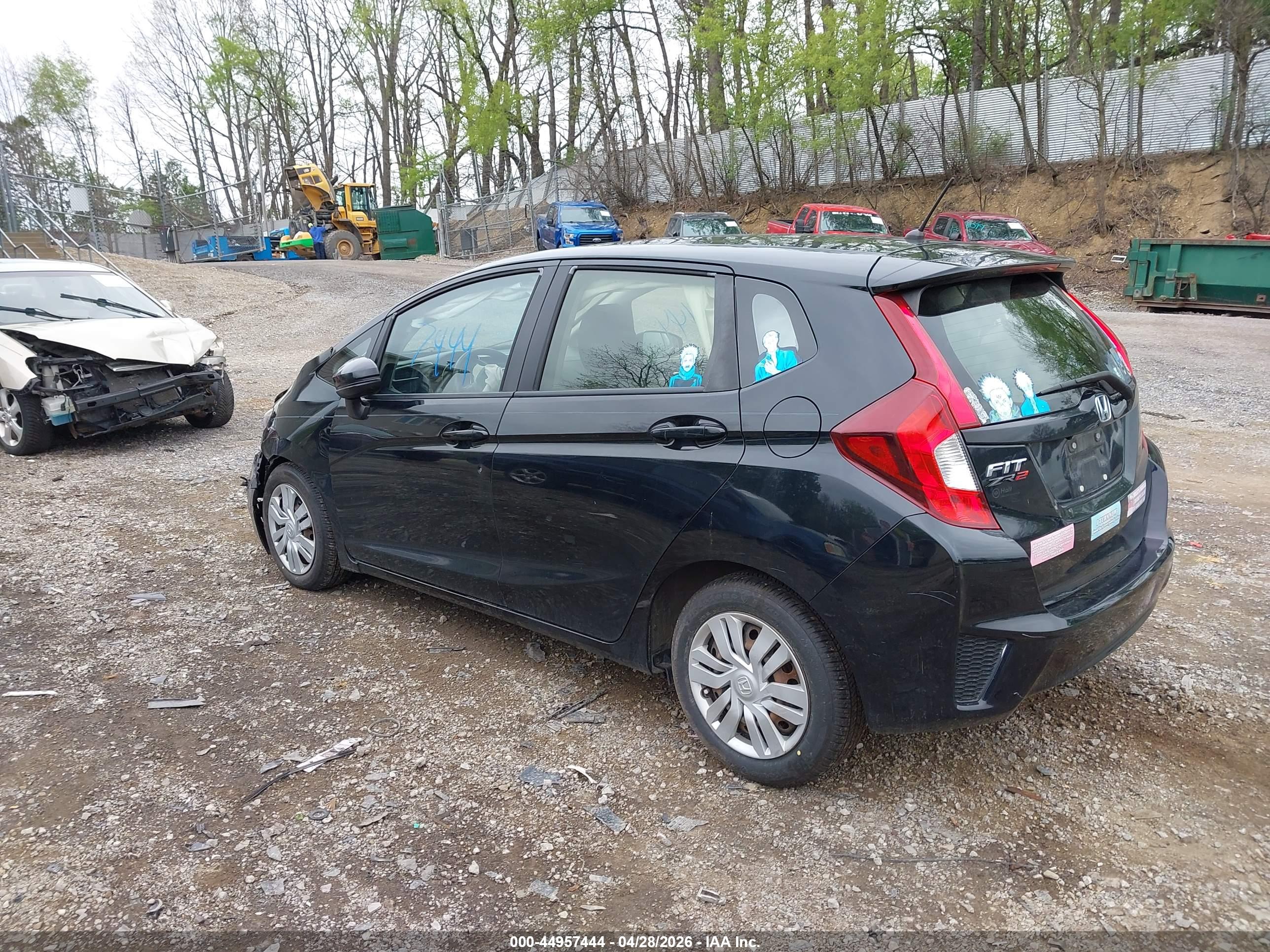 HONDA FIT image 3