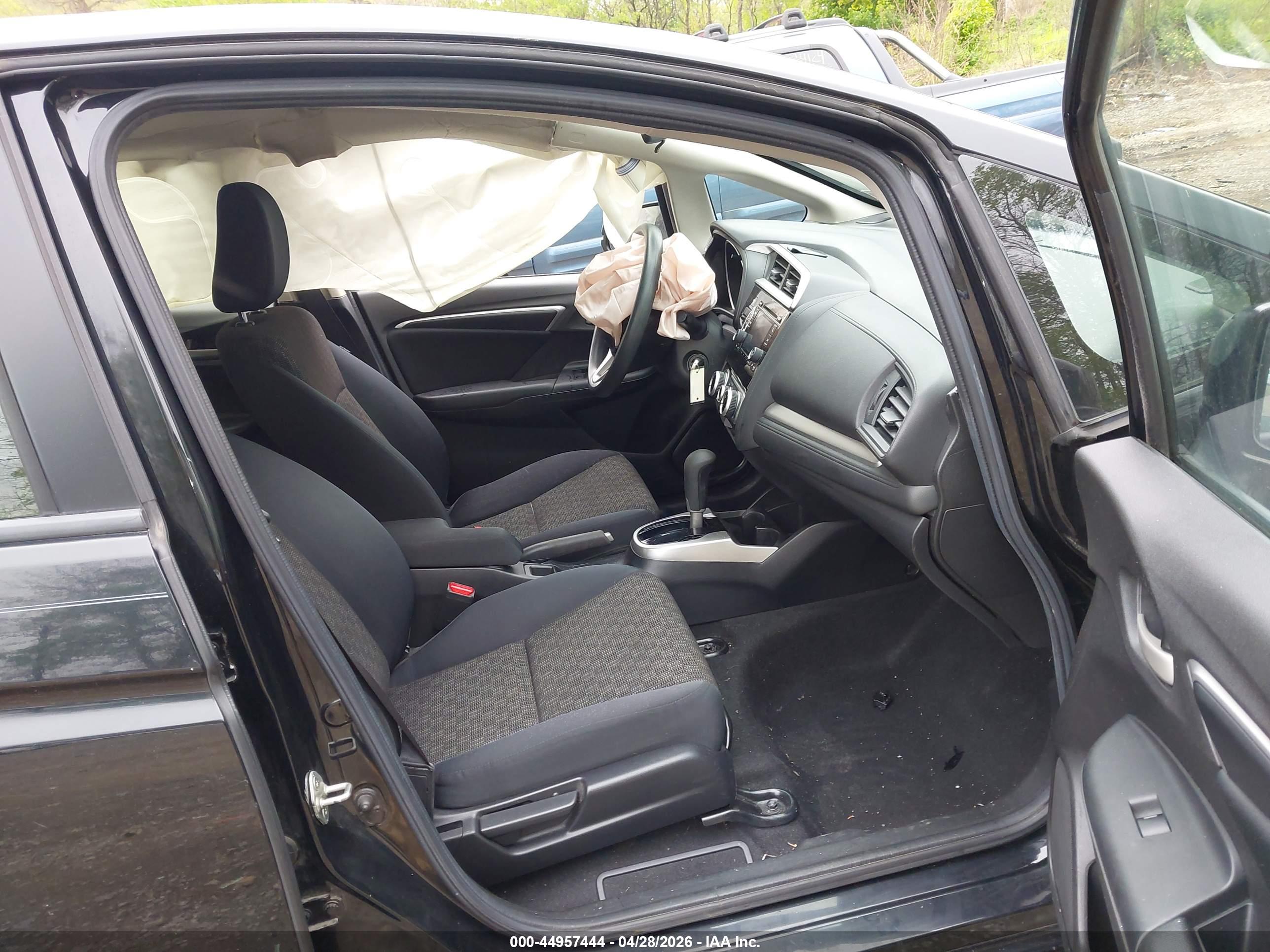 HONDA FIT image 5