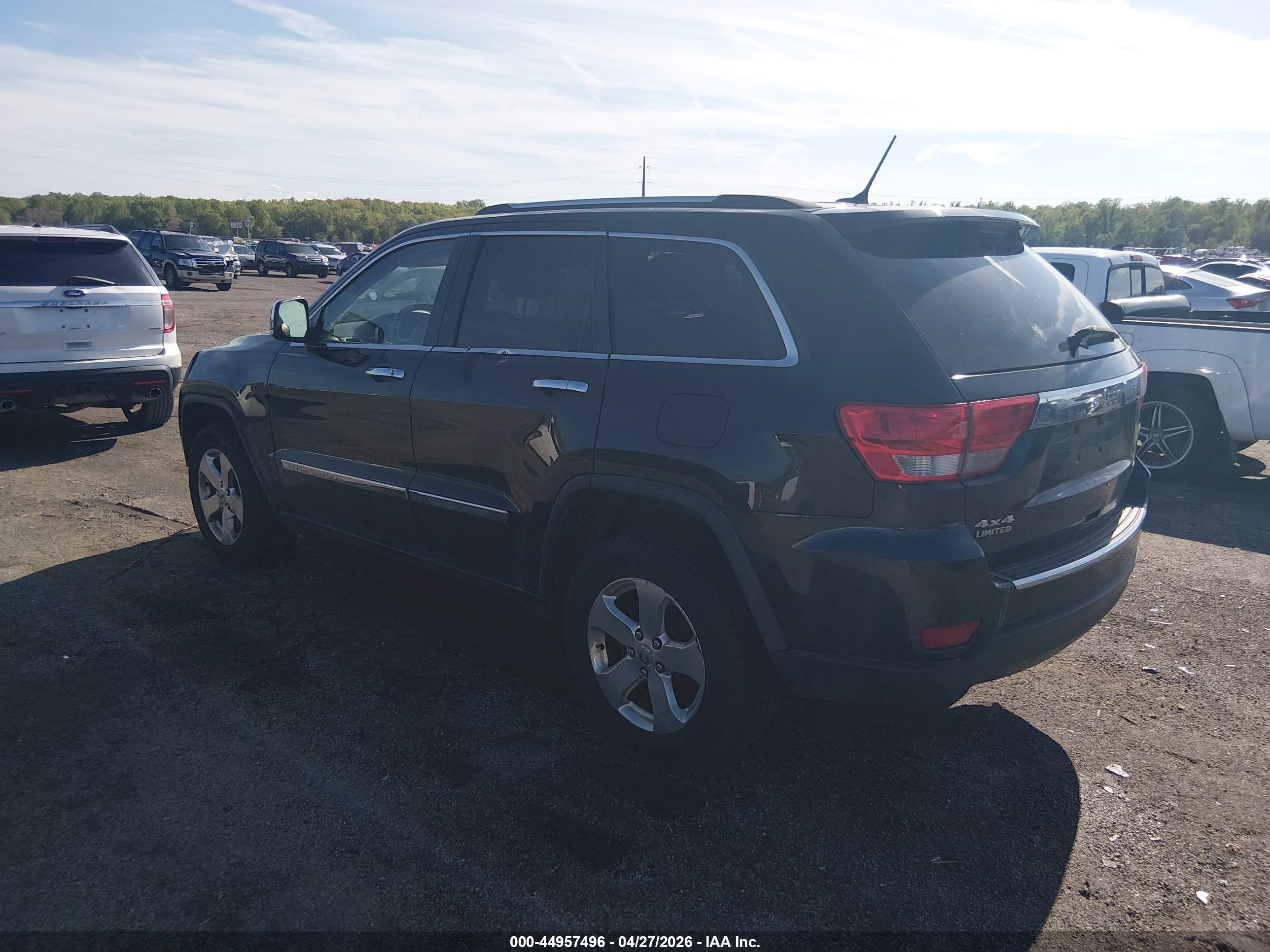JEEP GRAND image 3