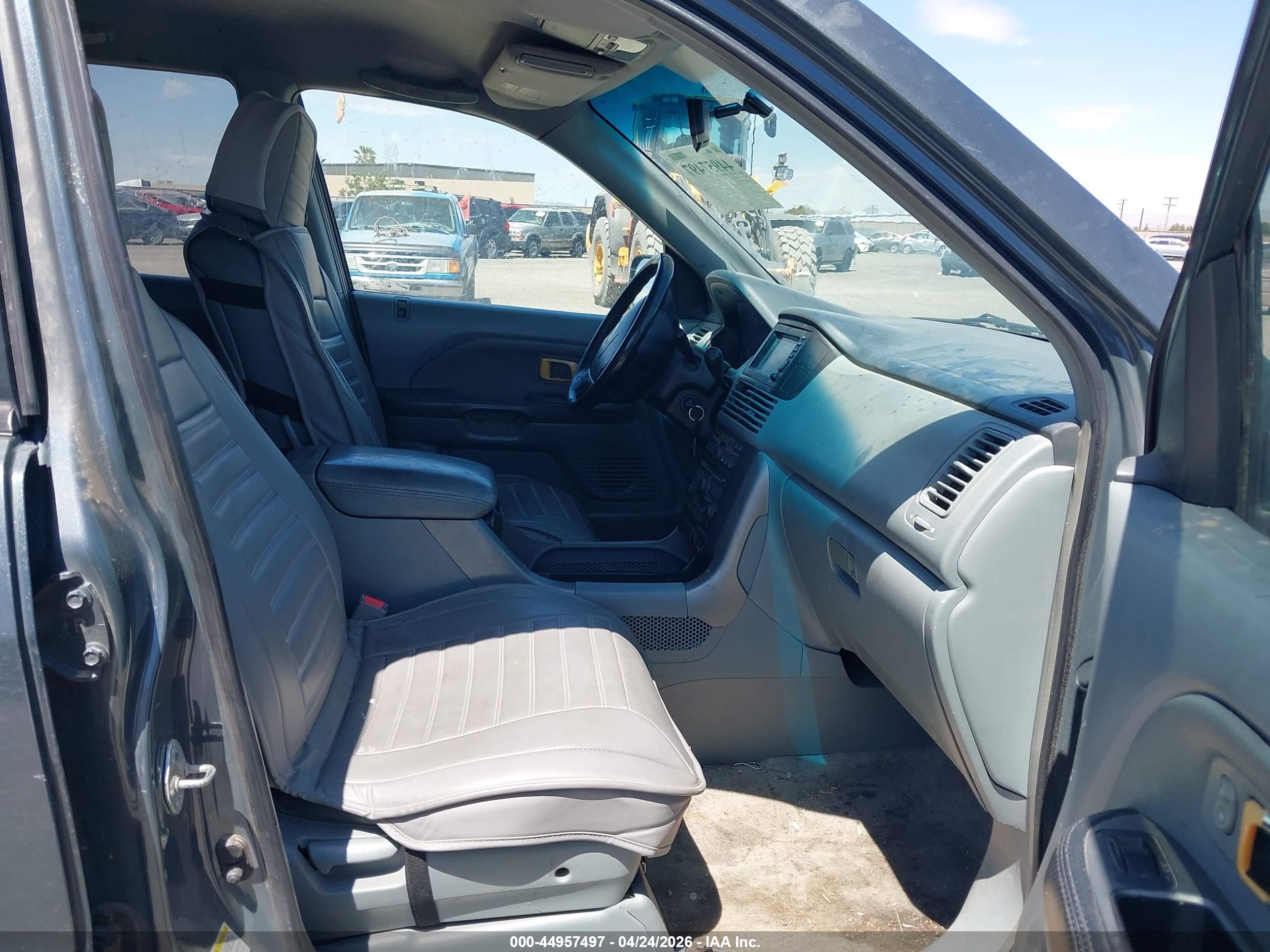 HONDA PILOT image 5