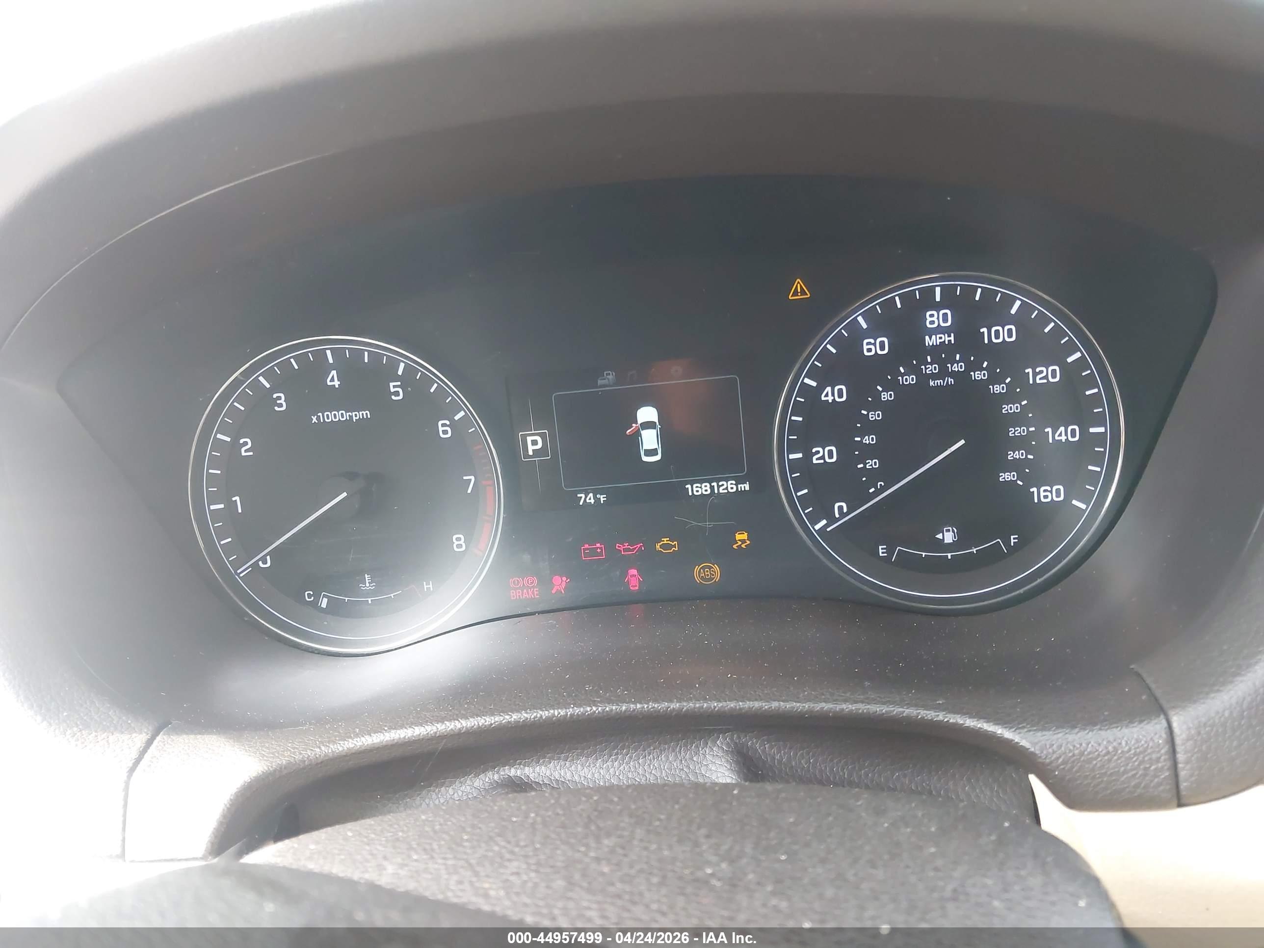 HYUNDAI GENESIS image 7