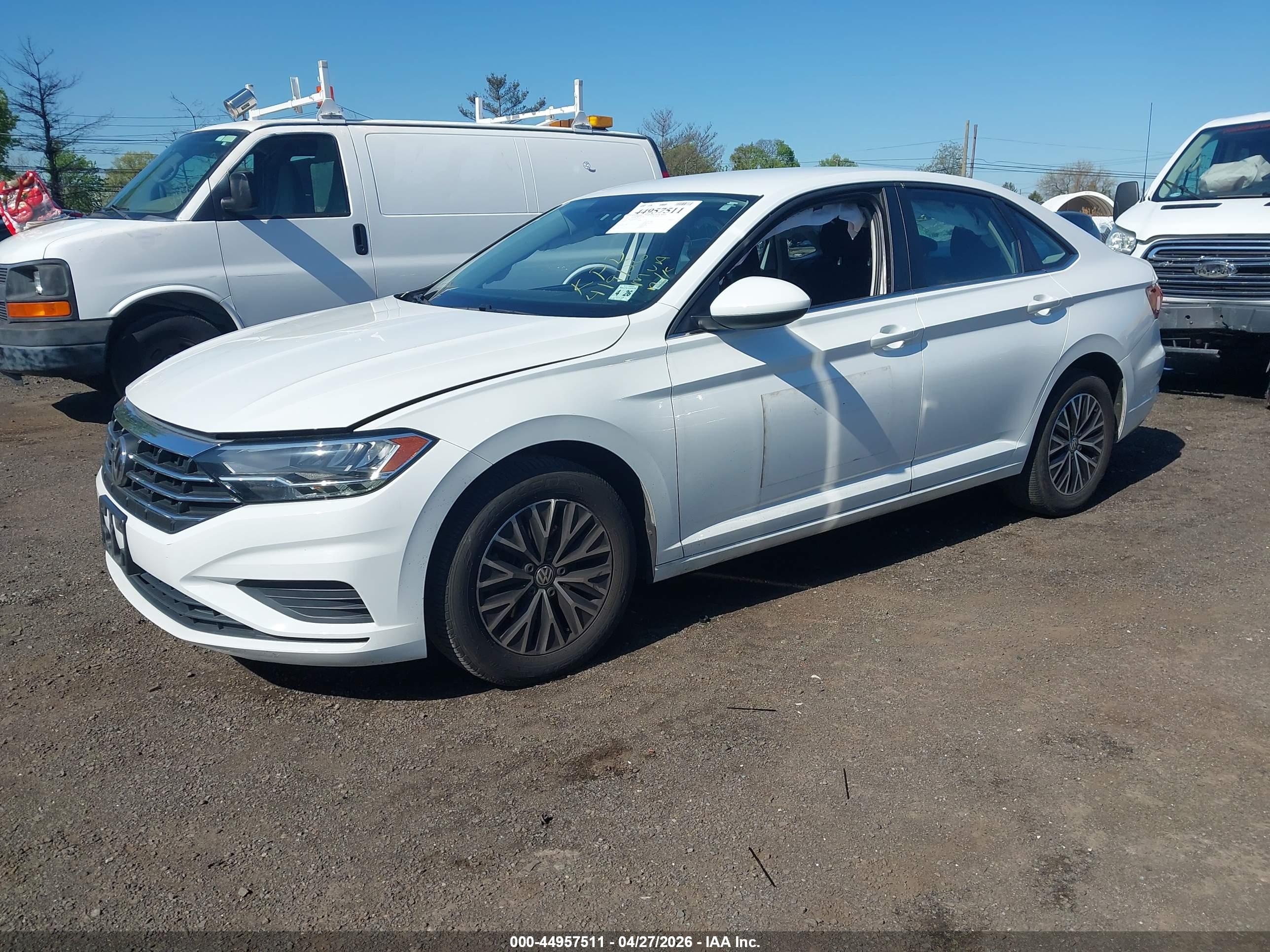 VOLKSWAGEN JETTA image 2