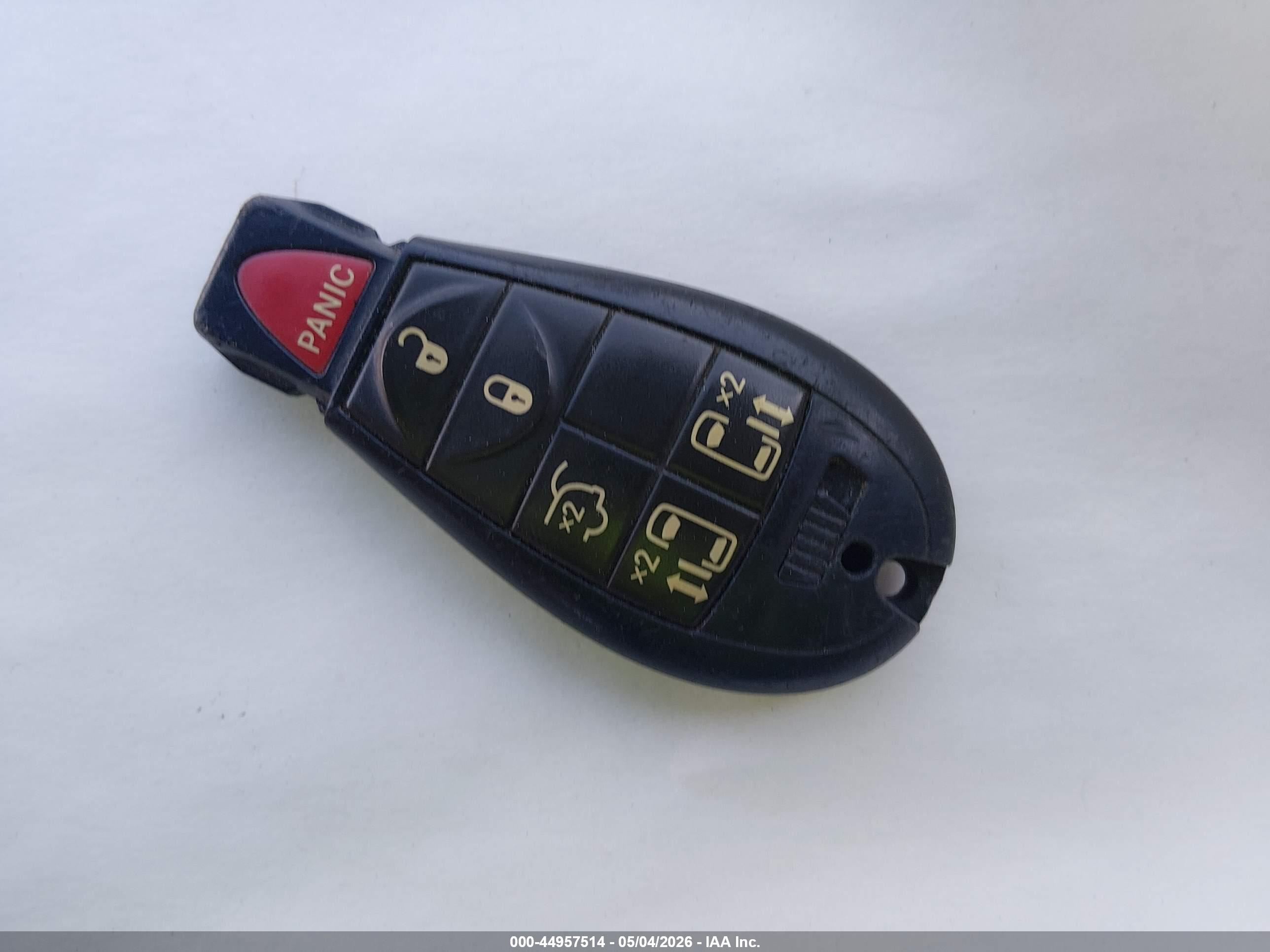 CHRYSLER TOWN image 11