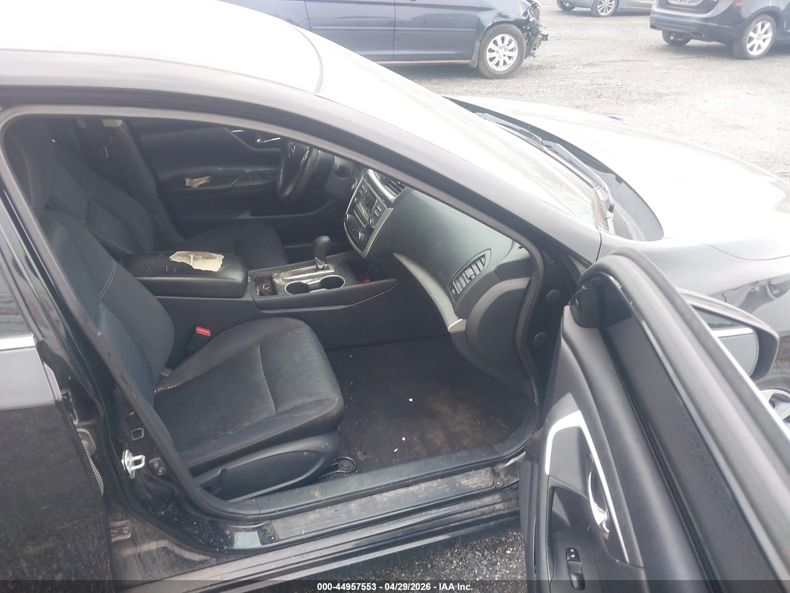 NISSAN ALTIMA image 5