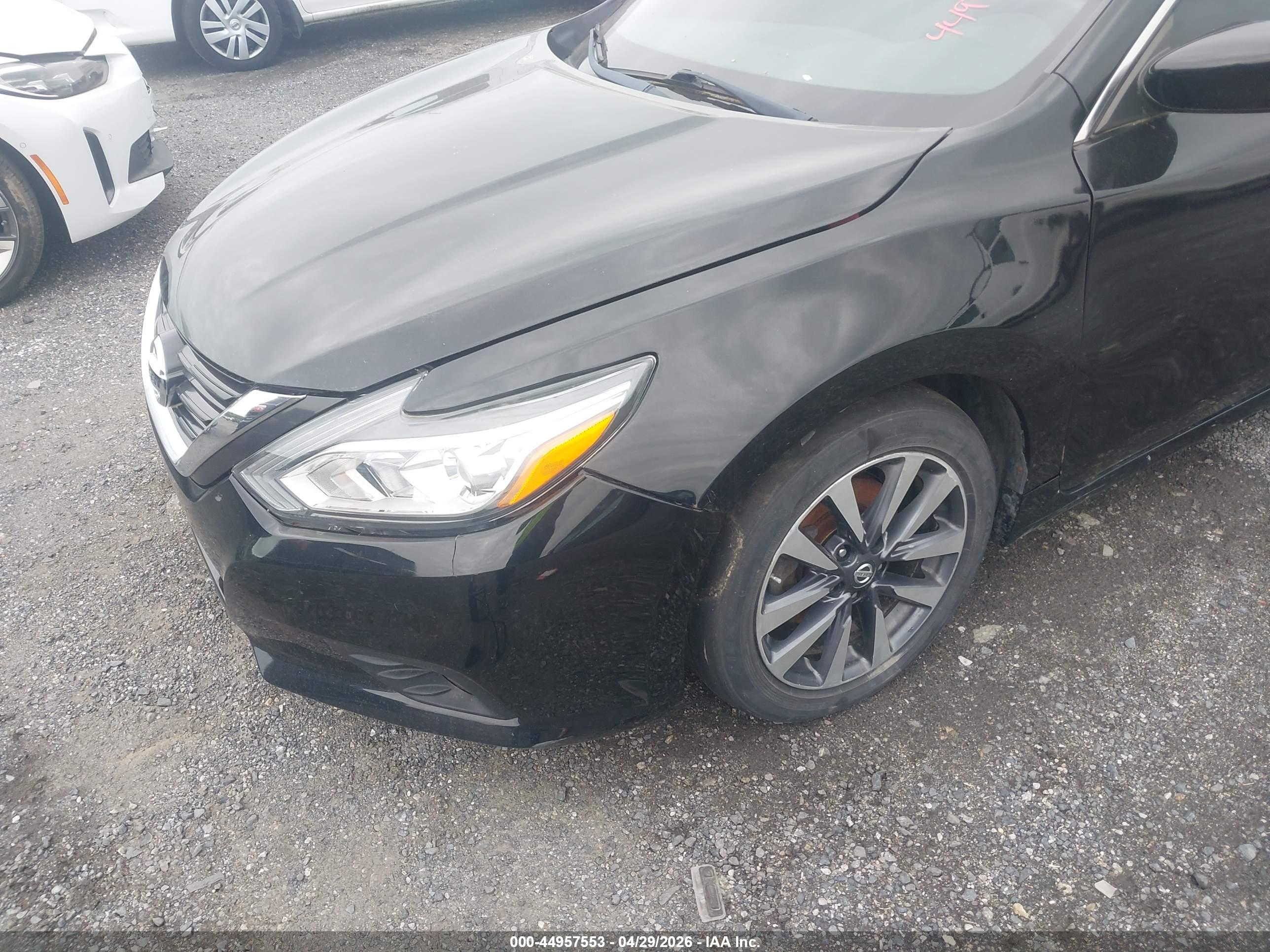 NISSAN ALTIMA image 6