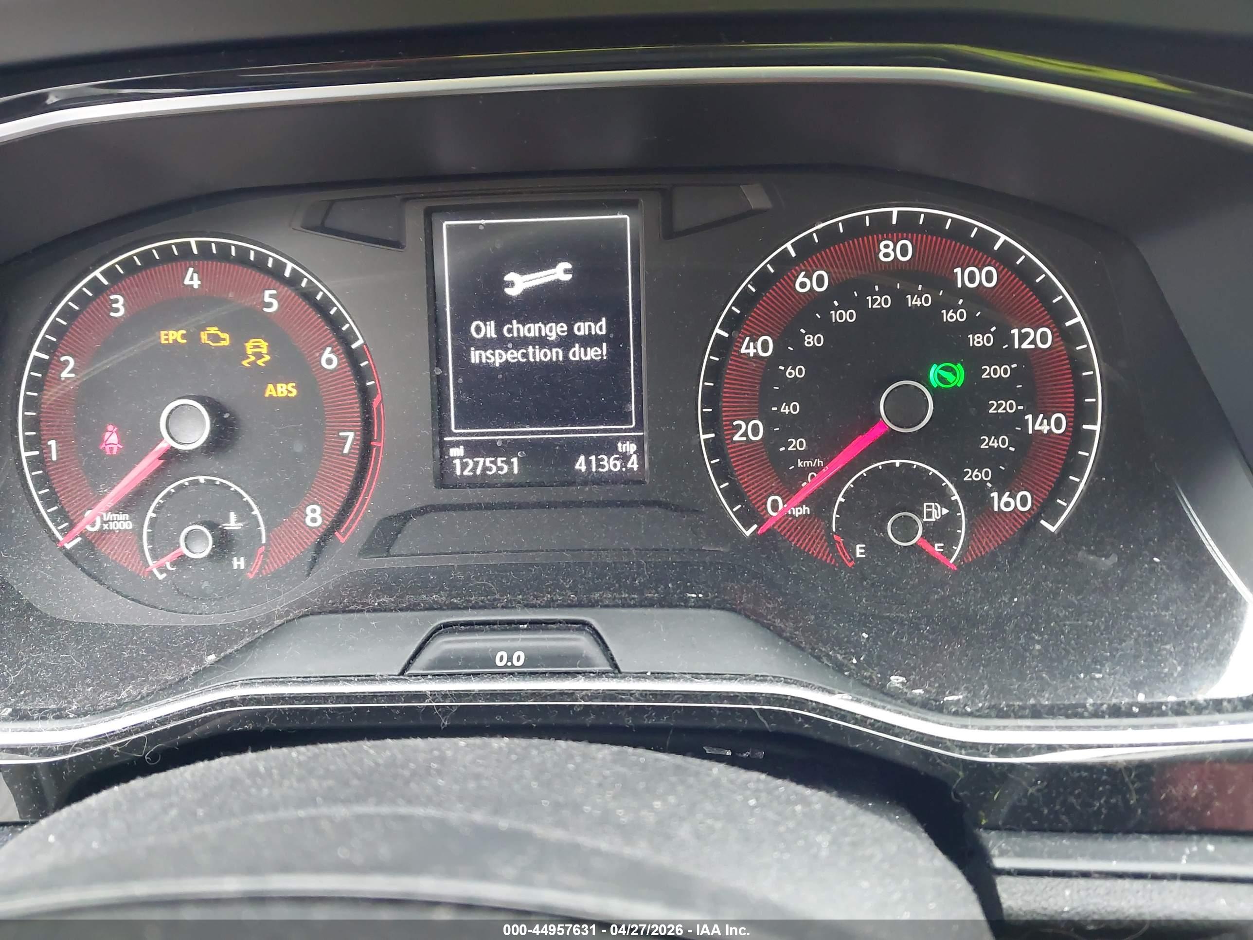 VOLKSWAGEN JETTA image 7