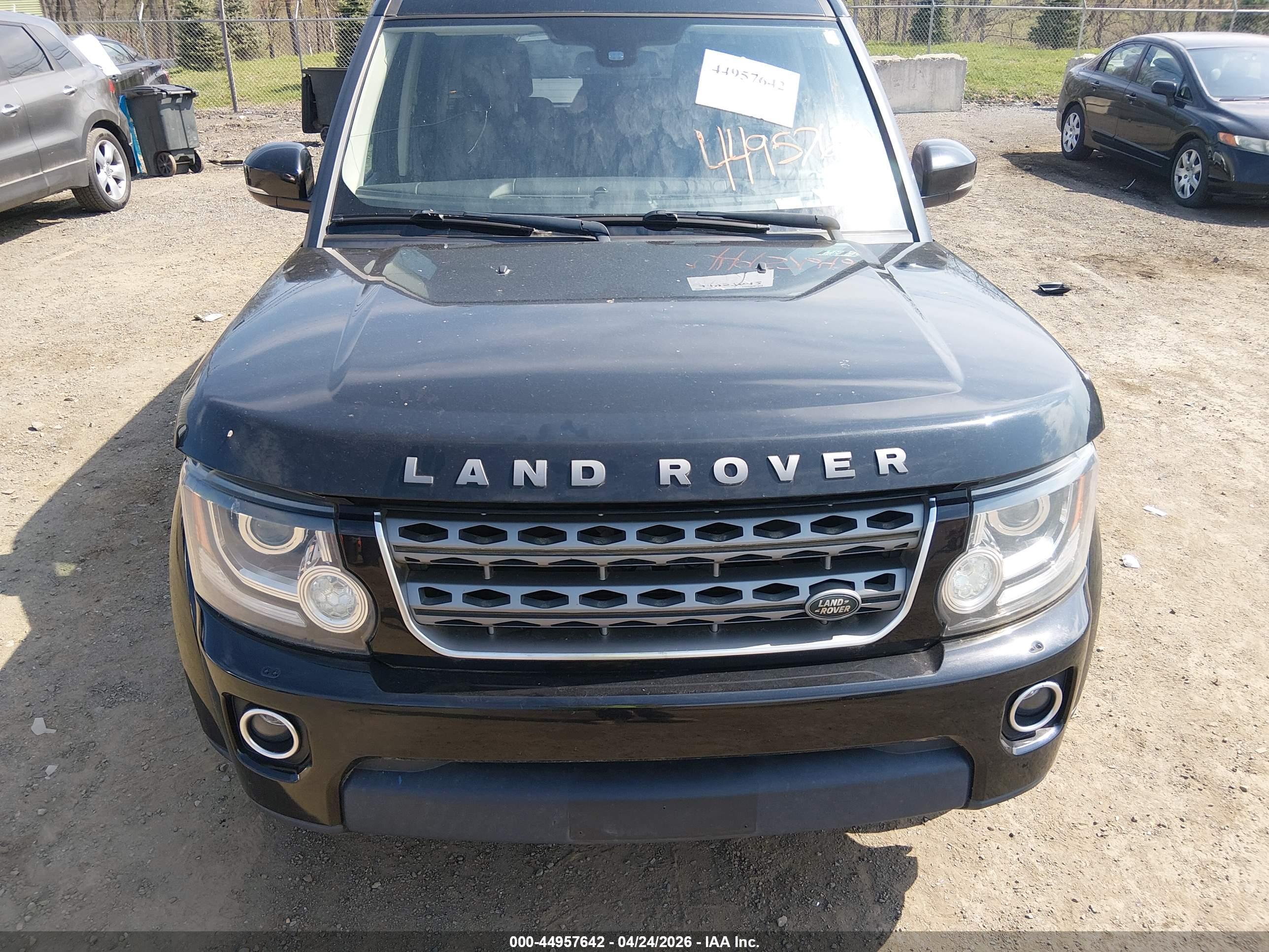 LAND ROVER image 6