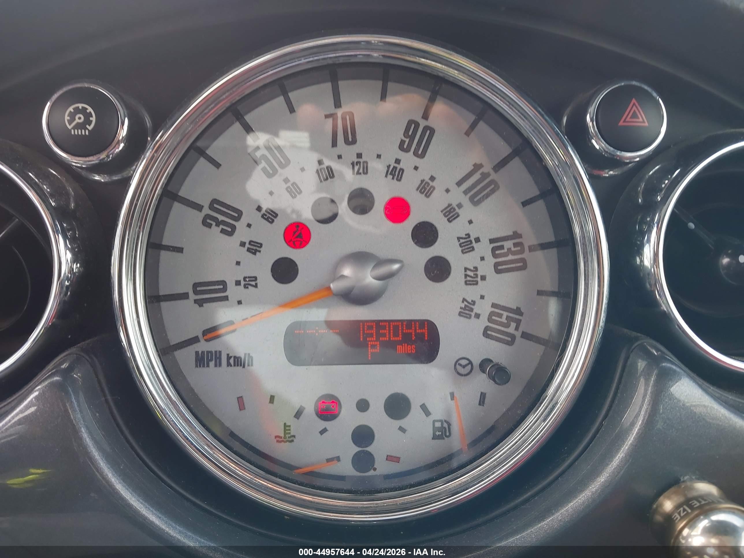 MINI COOPER image 7