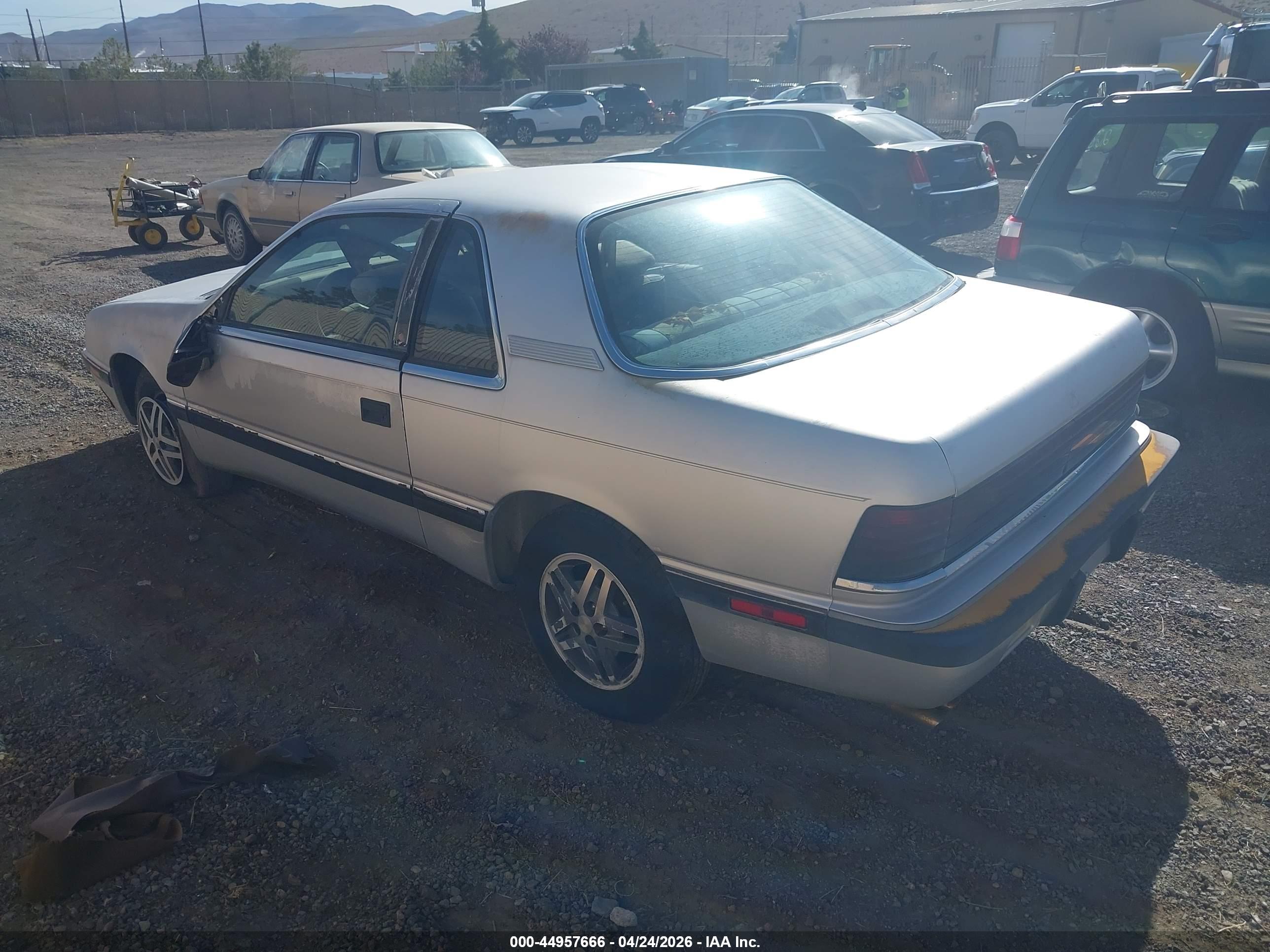 CHRYSLER LEBARON image 3