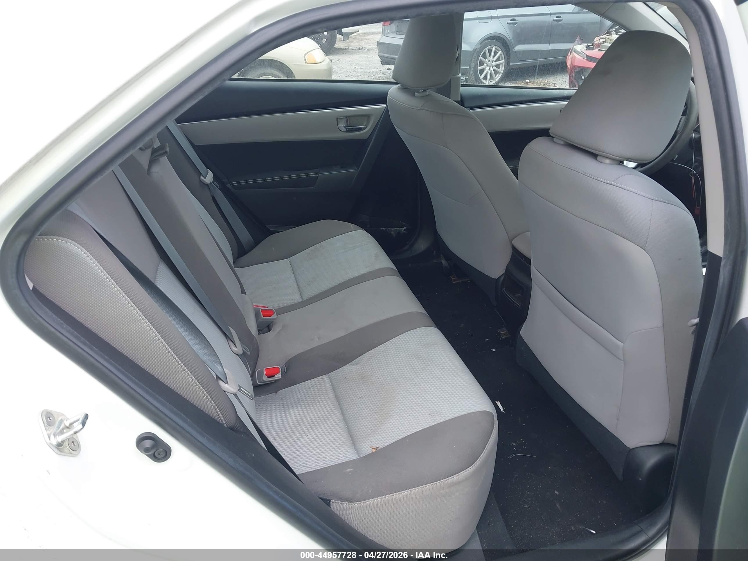 TOYOTA COROLLA image 8