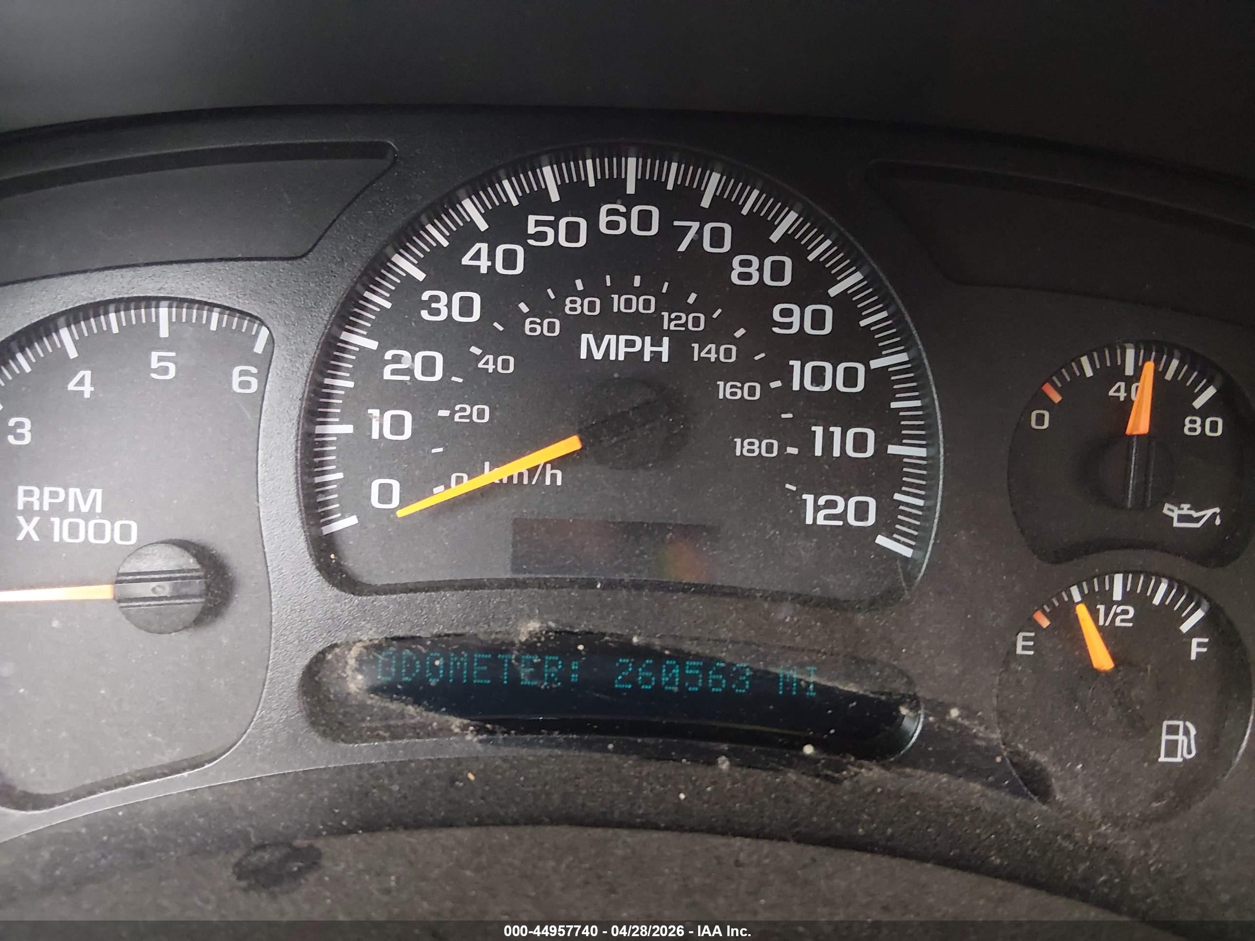 GMC YUKON image 7