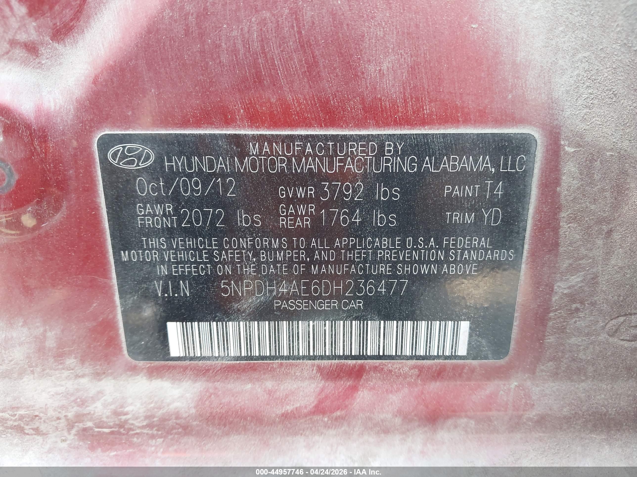 HYUNDAI ELANTRA image 9