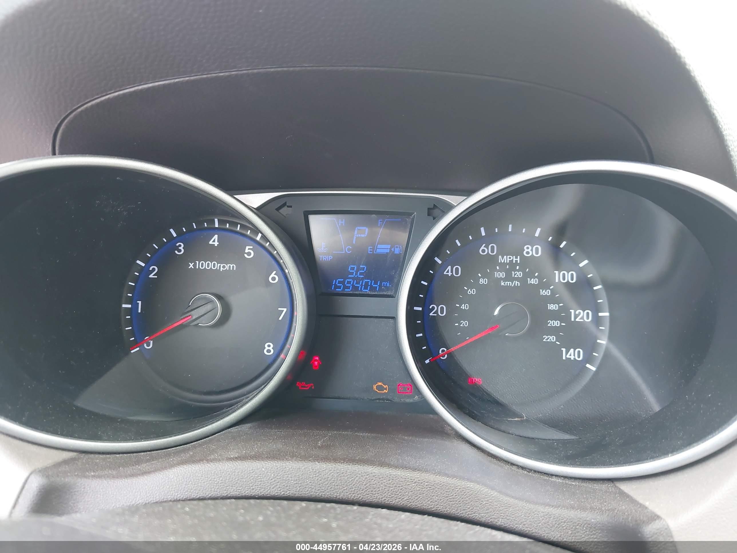 HYUNDAI TUCSON image 7