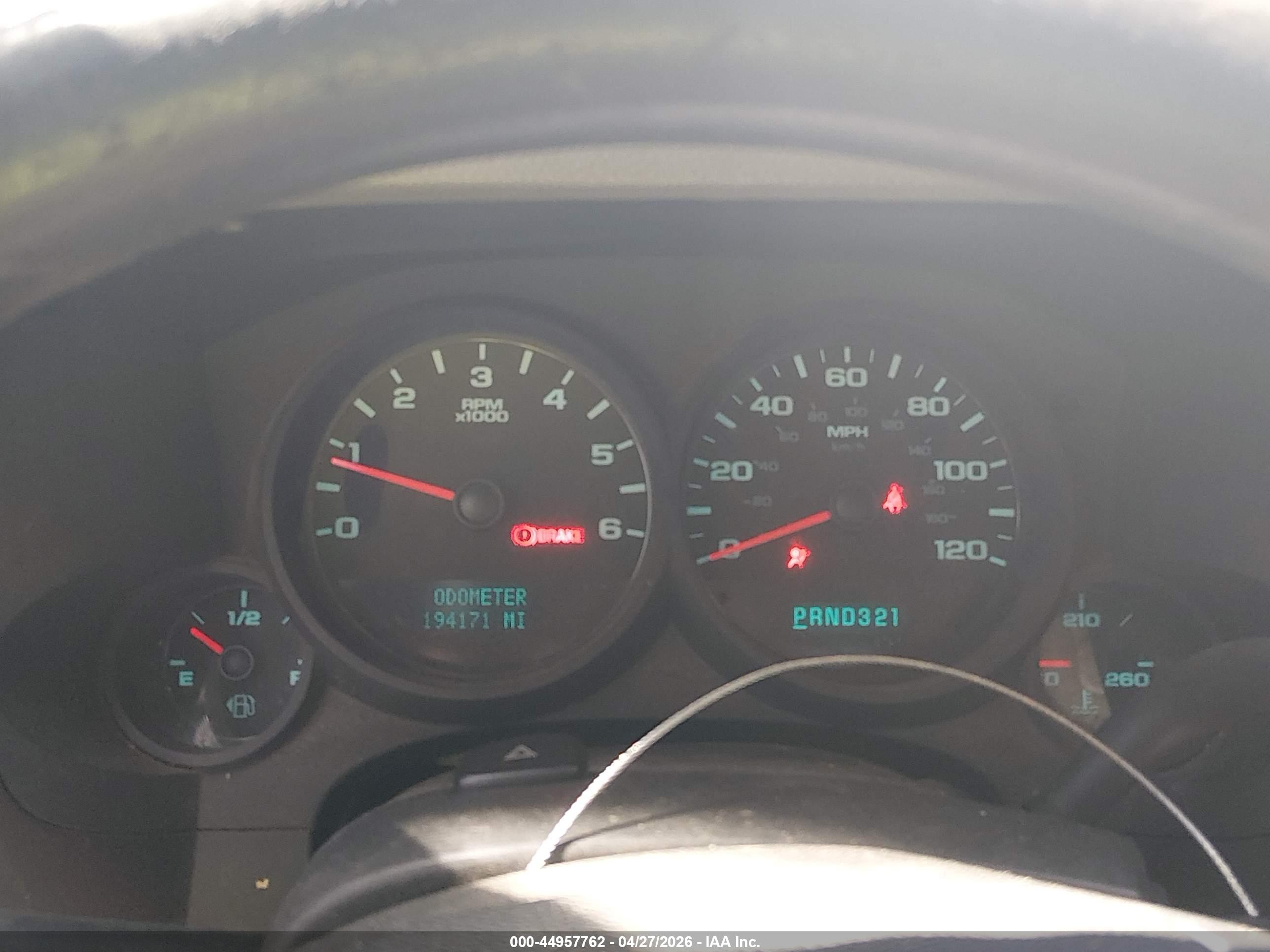 CHEVROLET SILVERADO image 7