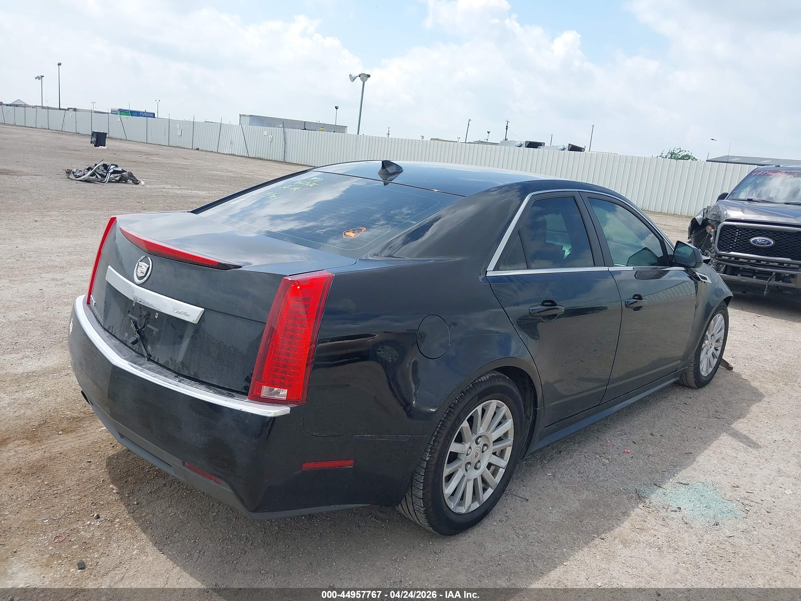 CADILLAC CTS image 4