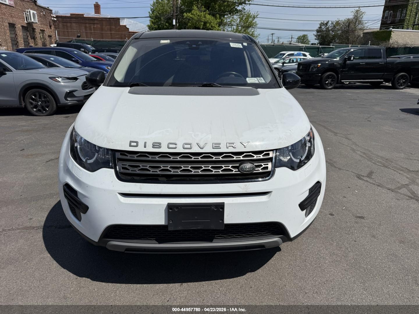 LAND ROVER image 6