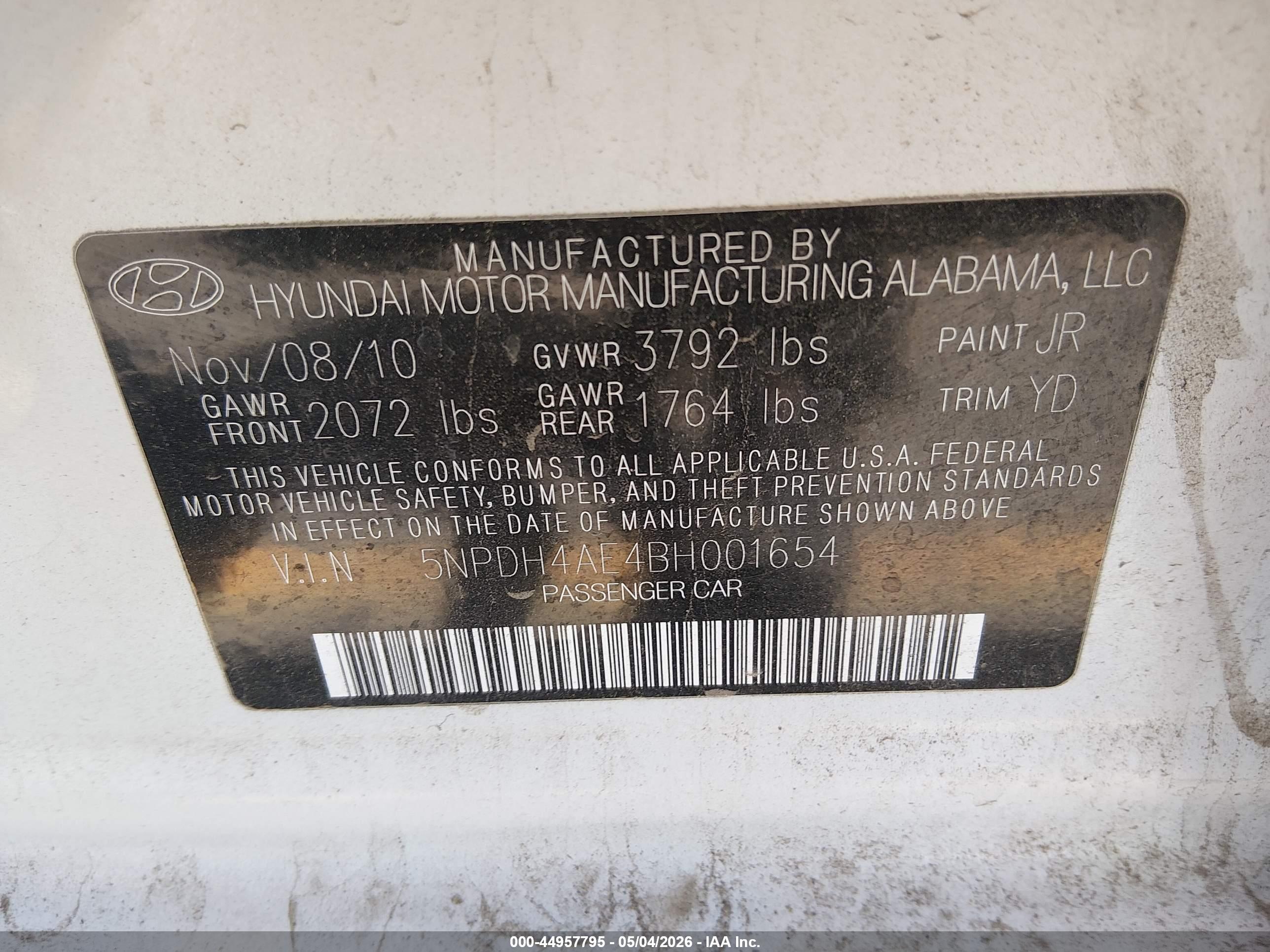 HYUNDAI ELANTRA image 9