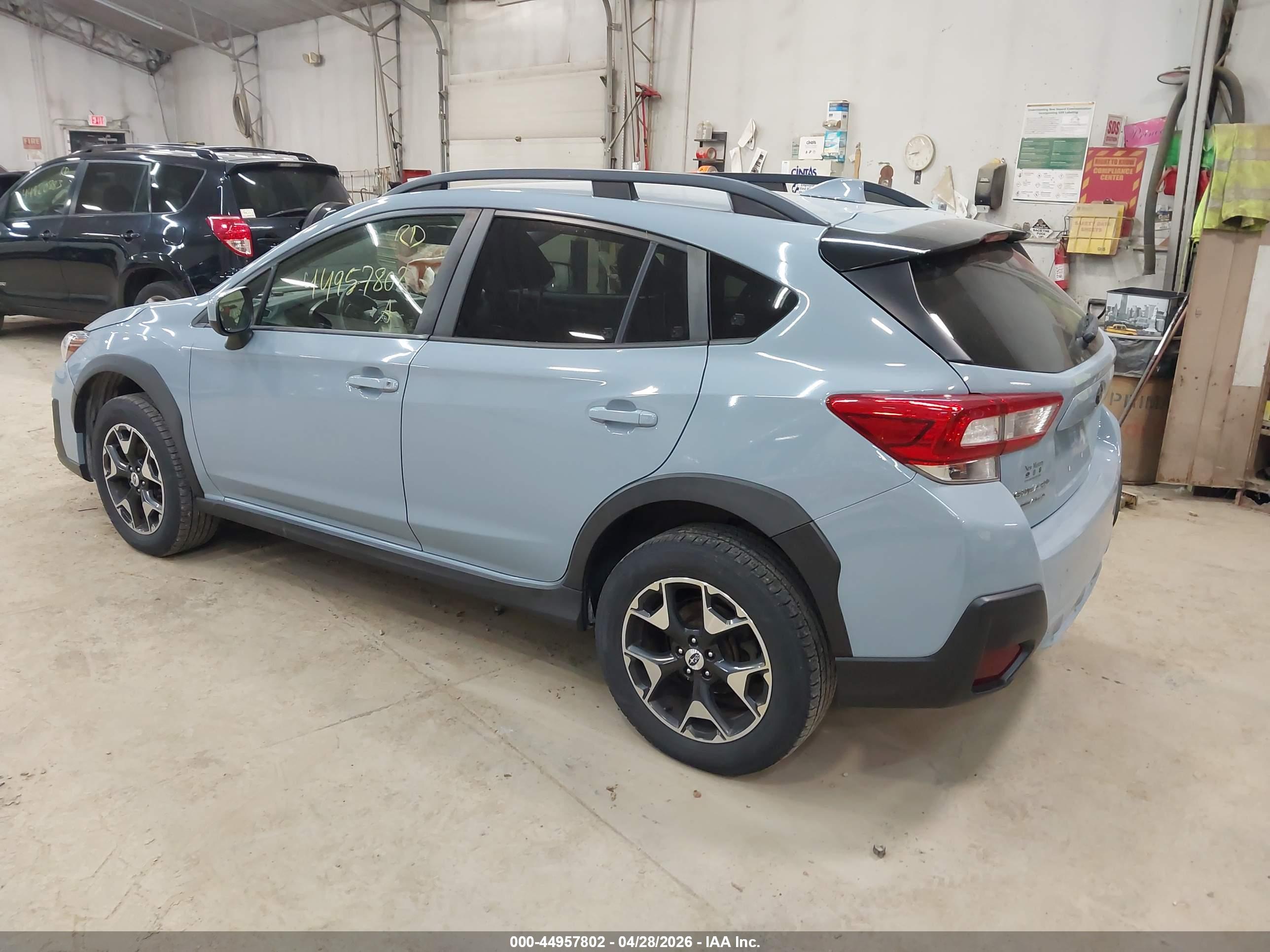 SUBARU CROSSTREK image 3