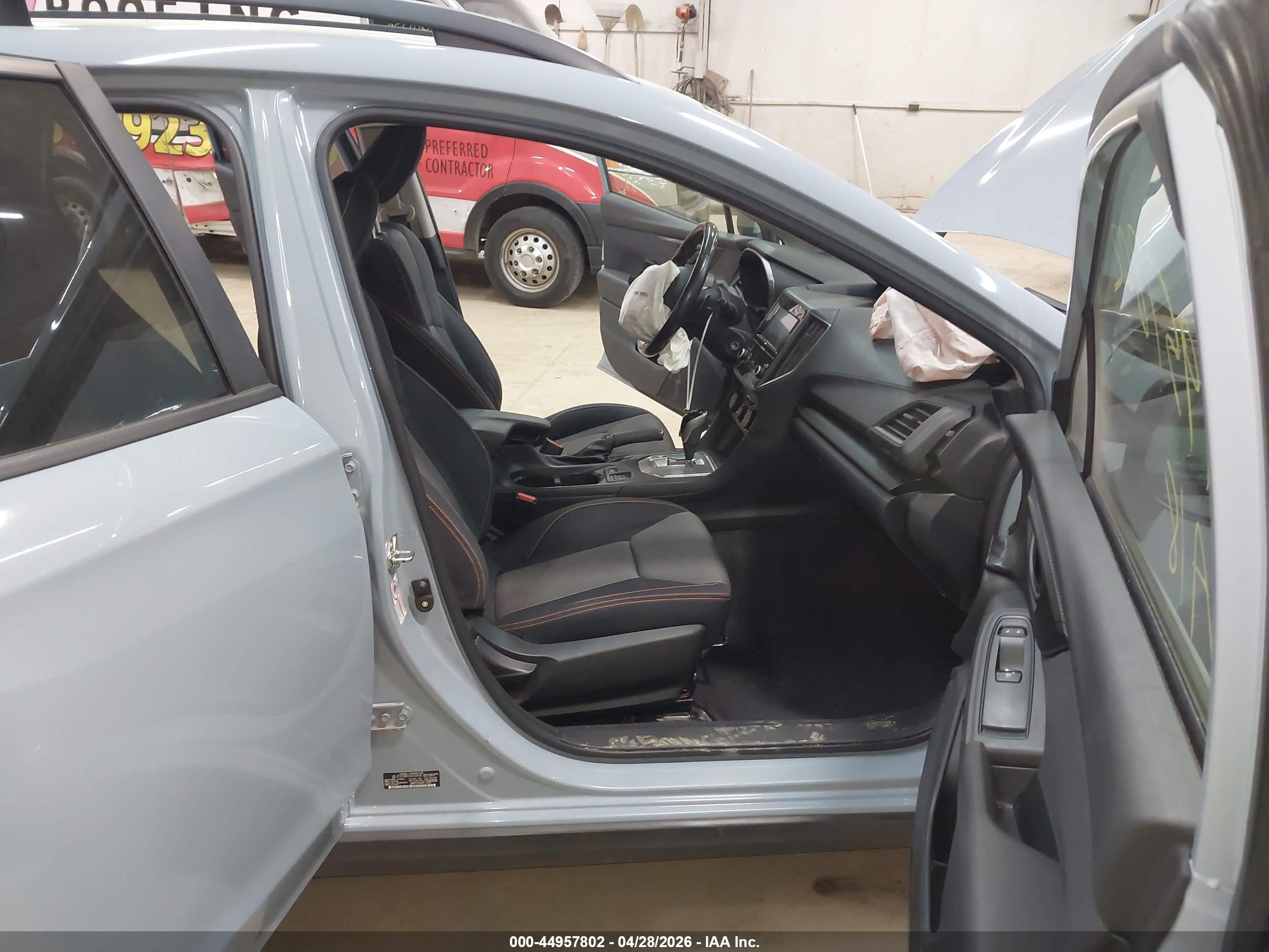 SUBARU CROSSTREK image 5