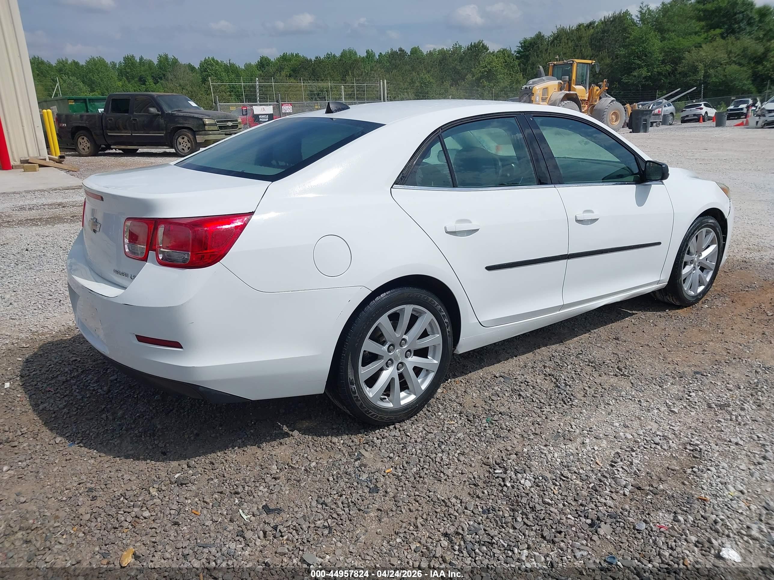 CHEVROLET MALIBU image 4