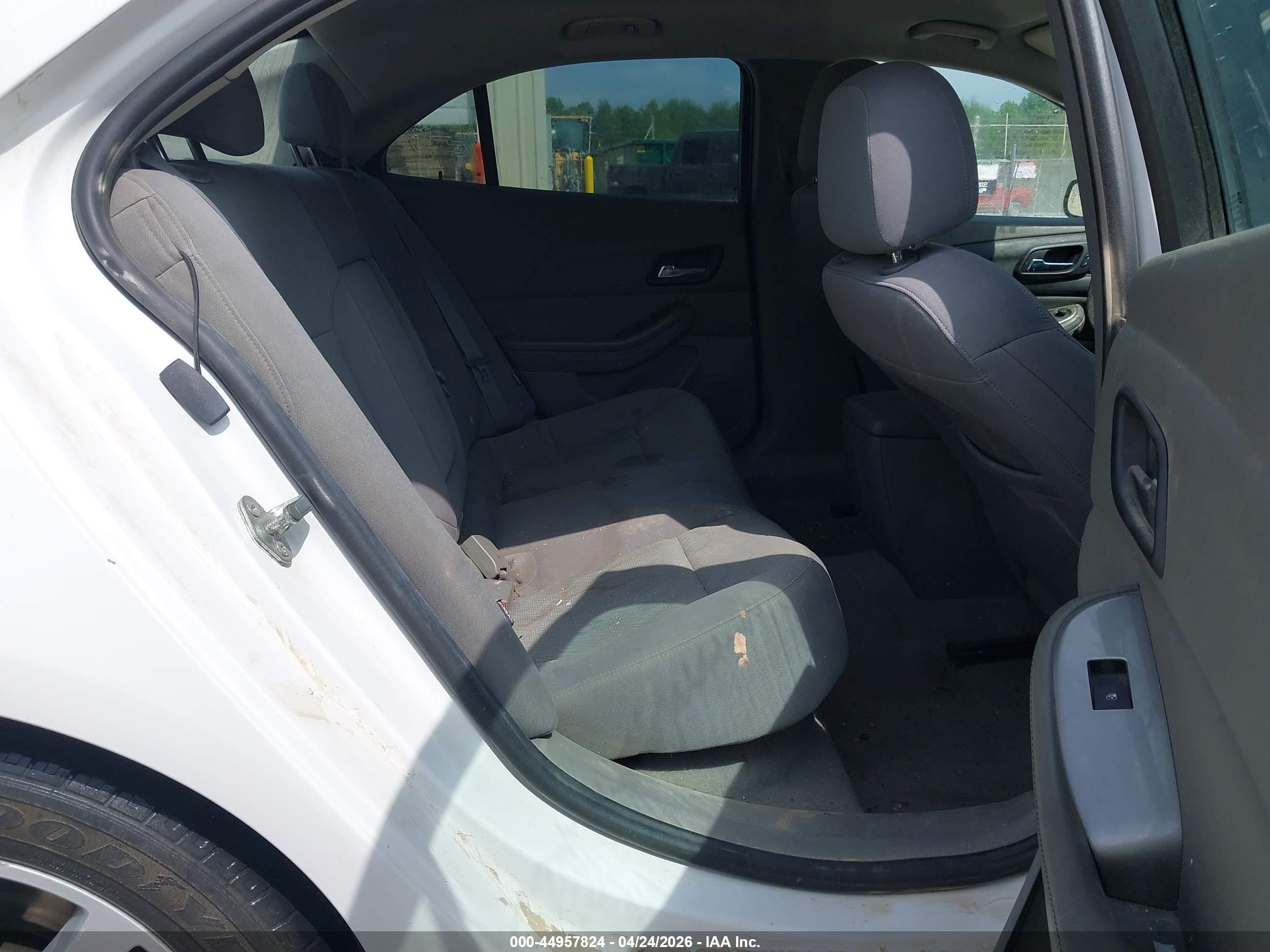 CHEVROLET MALIBU image 8