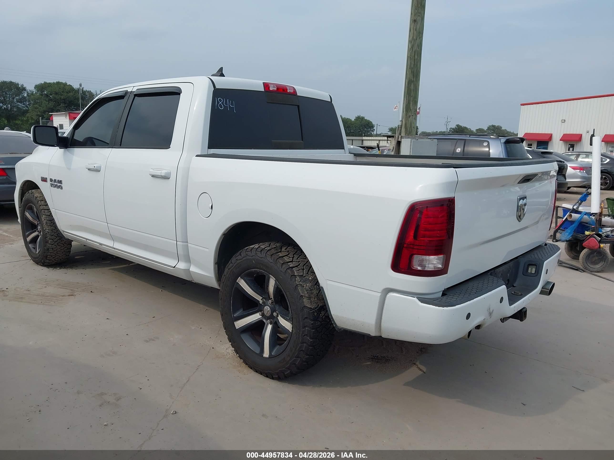 RAM 1500 image 3